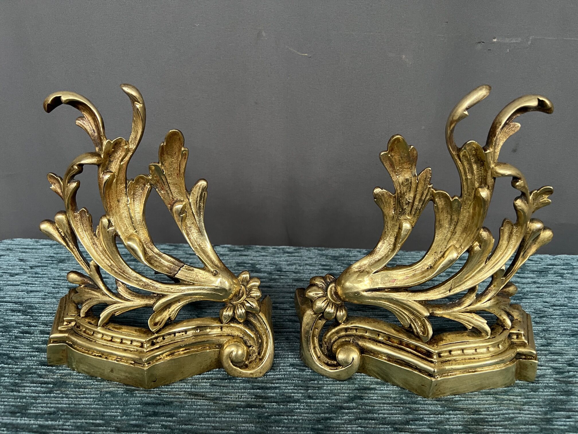 Décoration de cheminée. Bronze doré.