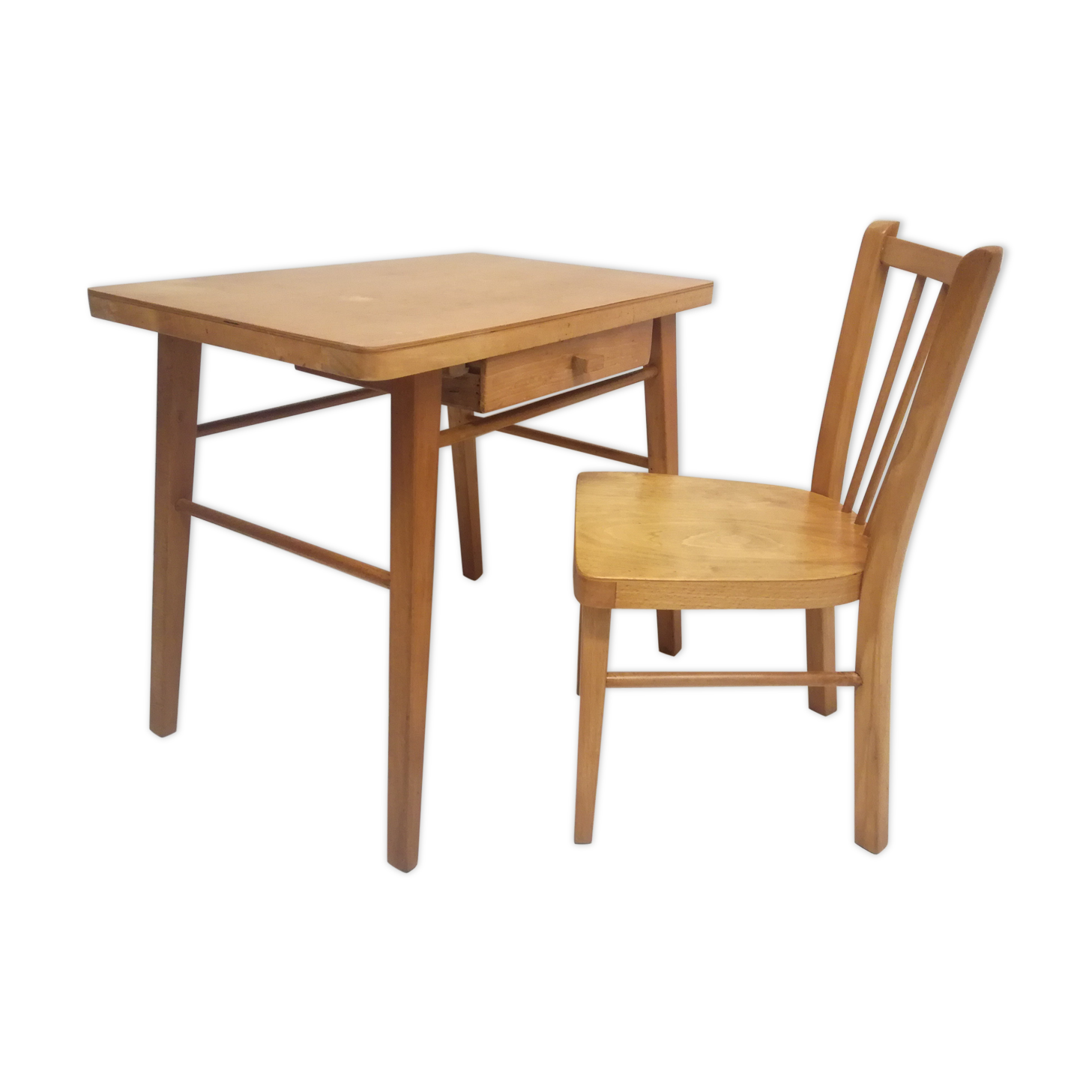 Desk and chair baumann