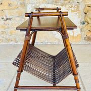 Table d'appoint avec porte revues vintage Rotin Bambou 1970s