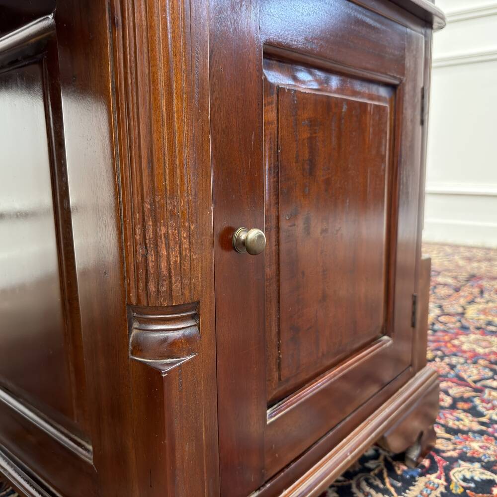 Bureau classique en cuir vert Partnerdesk