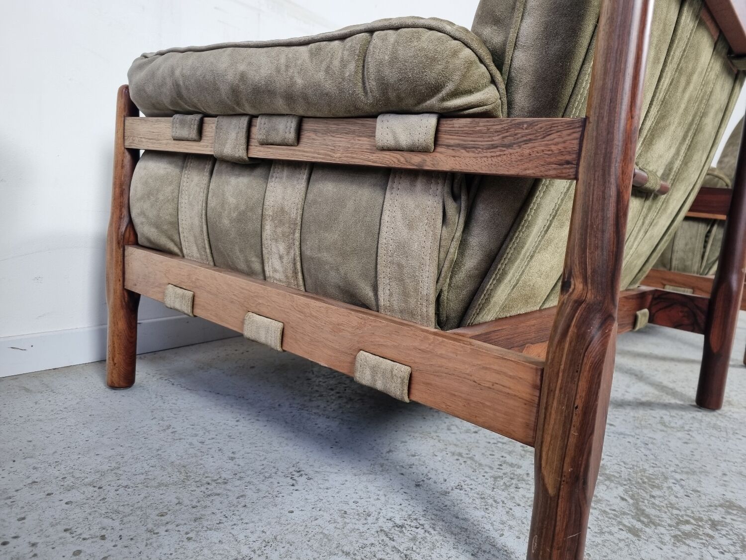 Pair of Brazilian rosewood armchairs, 70s