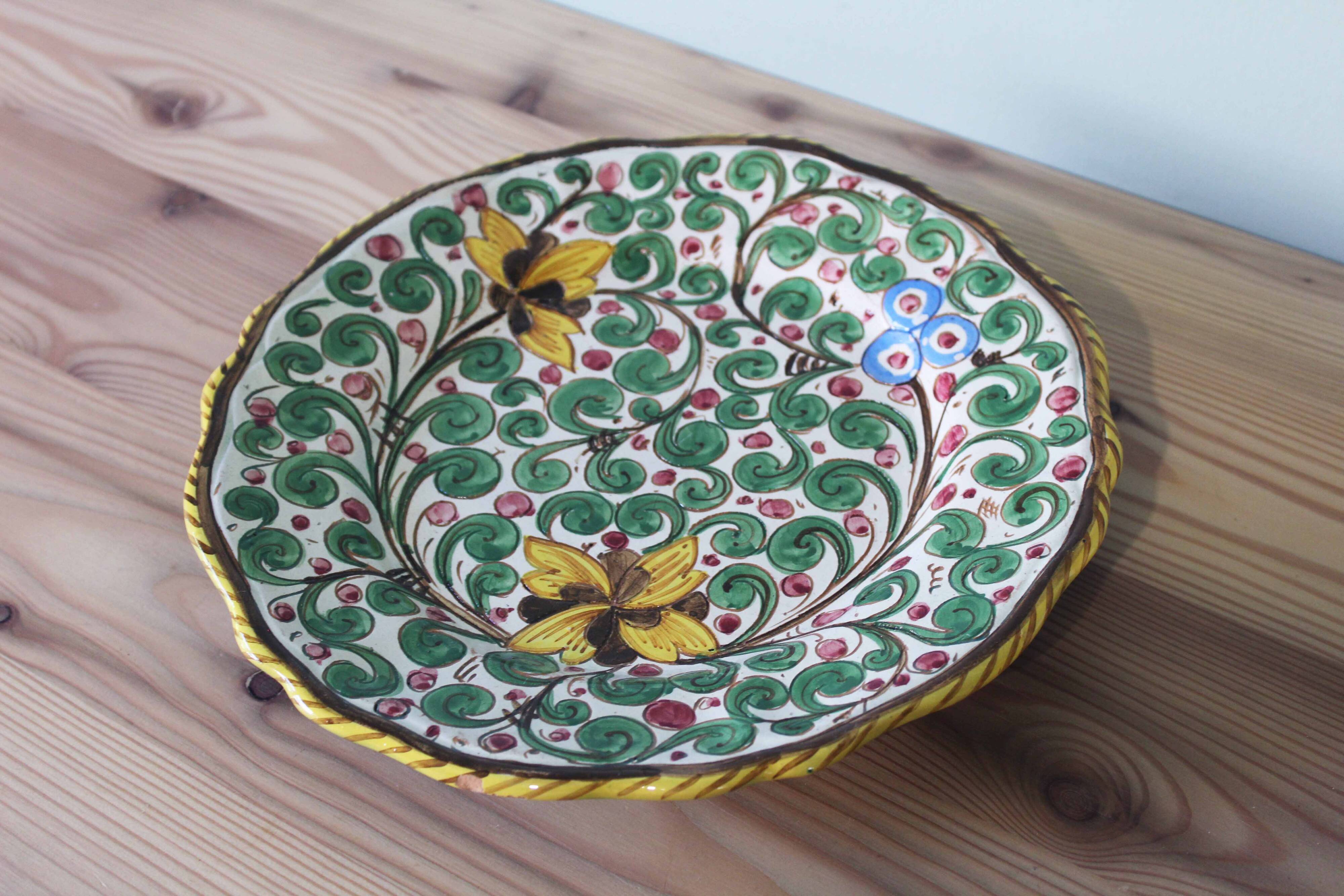 Decorative plate Deruta