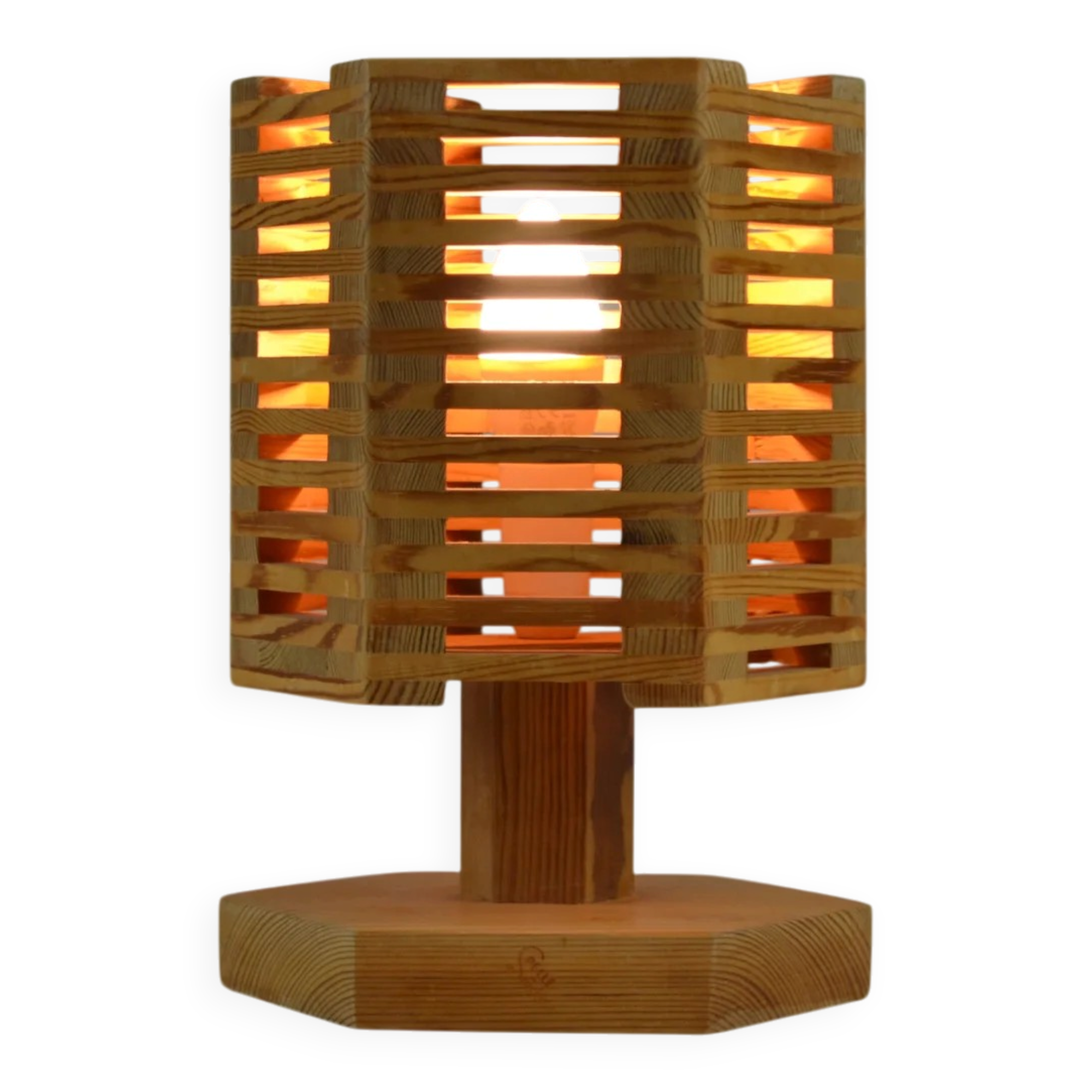 Pine table lamp by Pelle Snickare, Sweden, 1970s