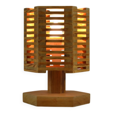 Pine table lamp by Pelle Snickare, Sweden, 1970s