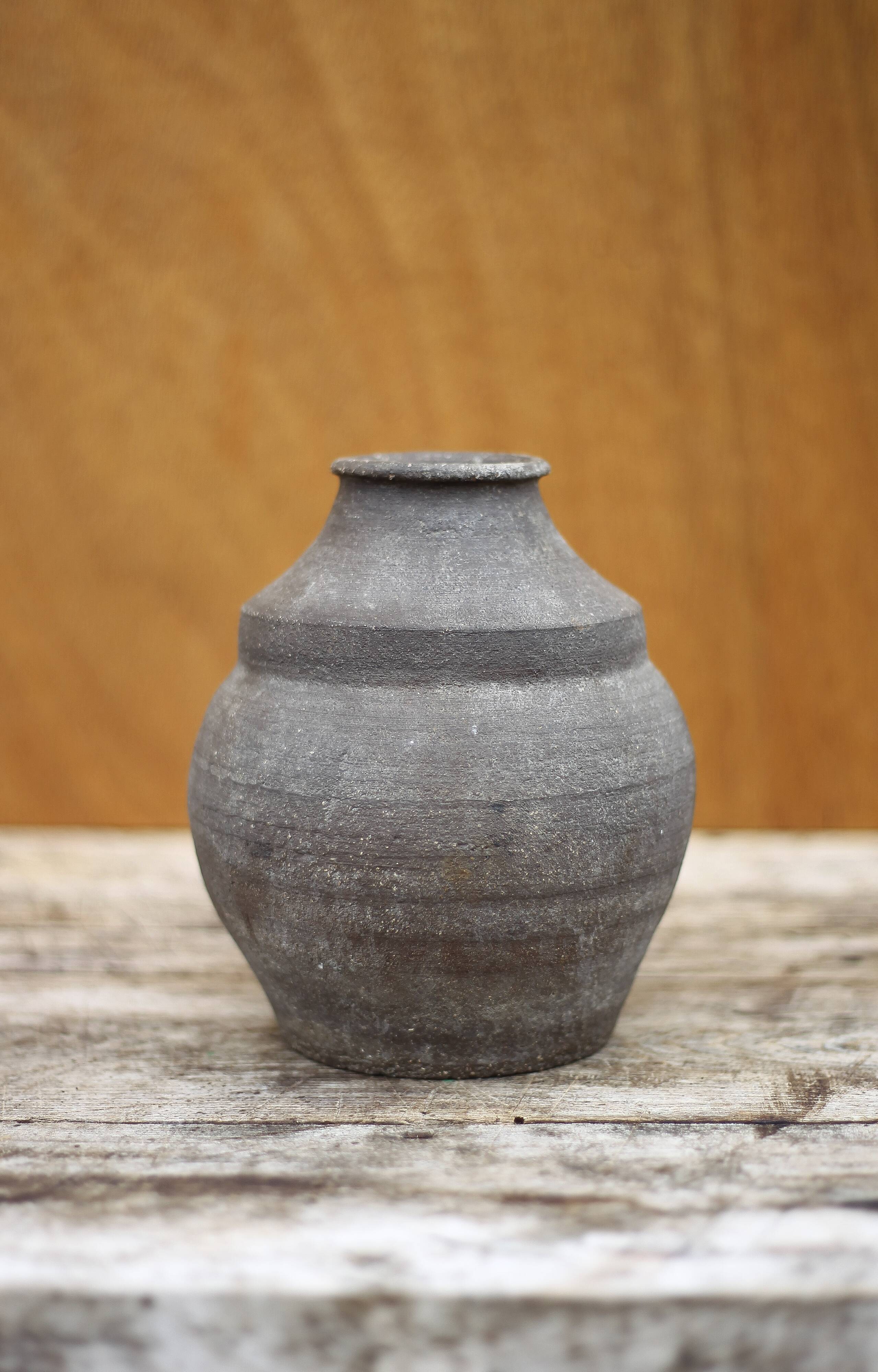 Vintage clay vase, minimalist vase, brutalist vase, collection, pottery