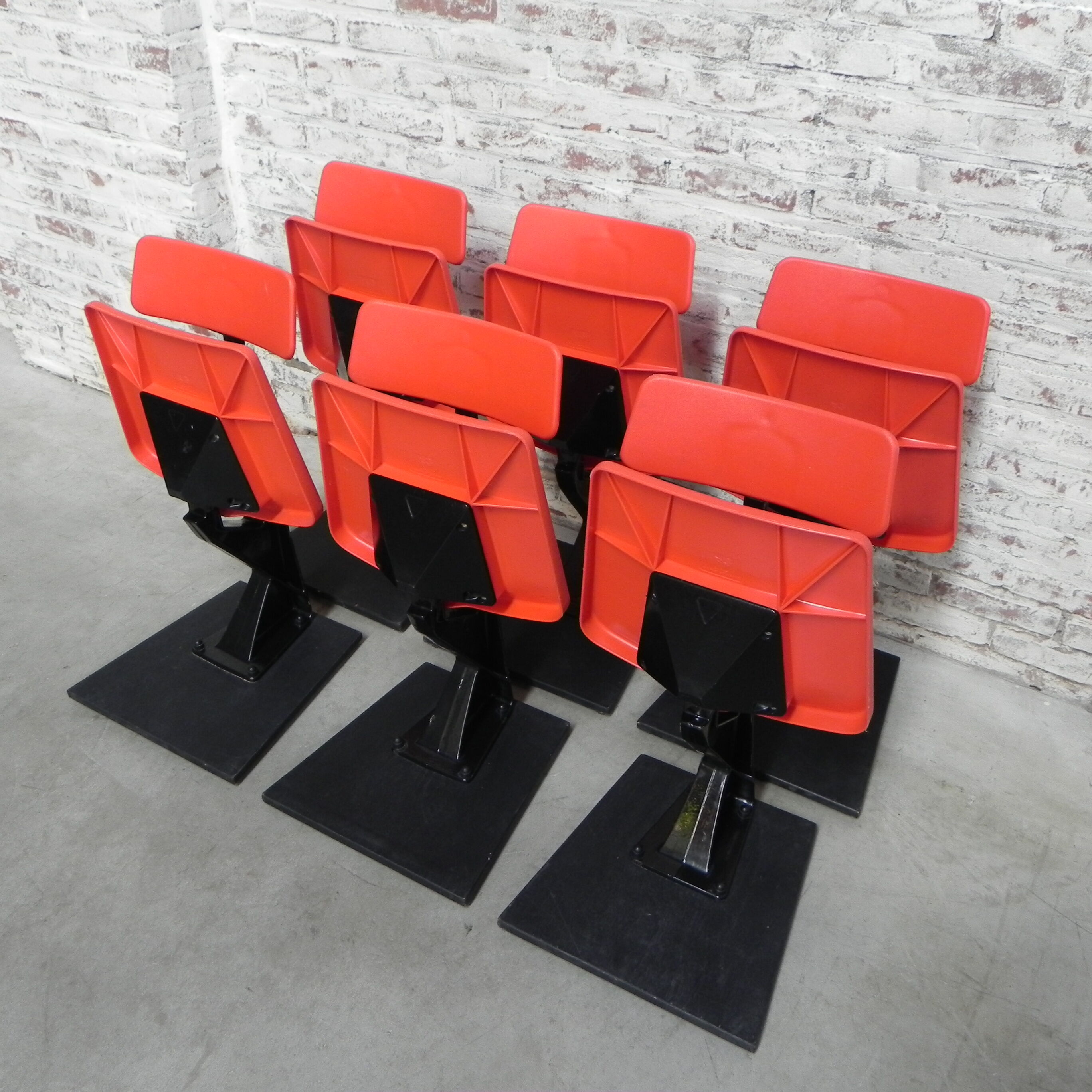 Set of 6 folding chairs, cinema seats