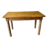 Table with 1.20m bobbin legs