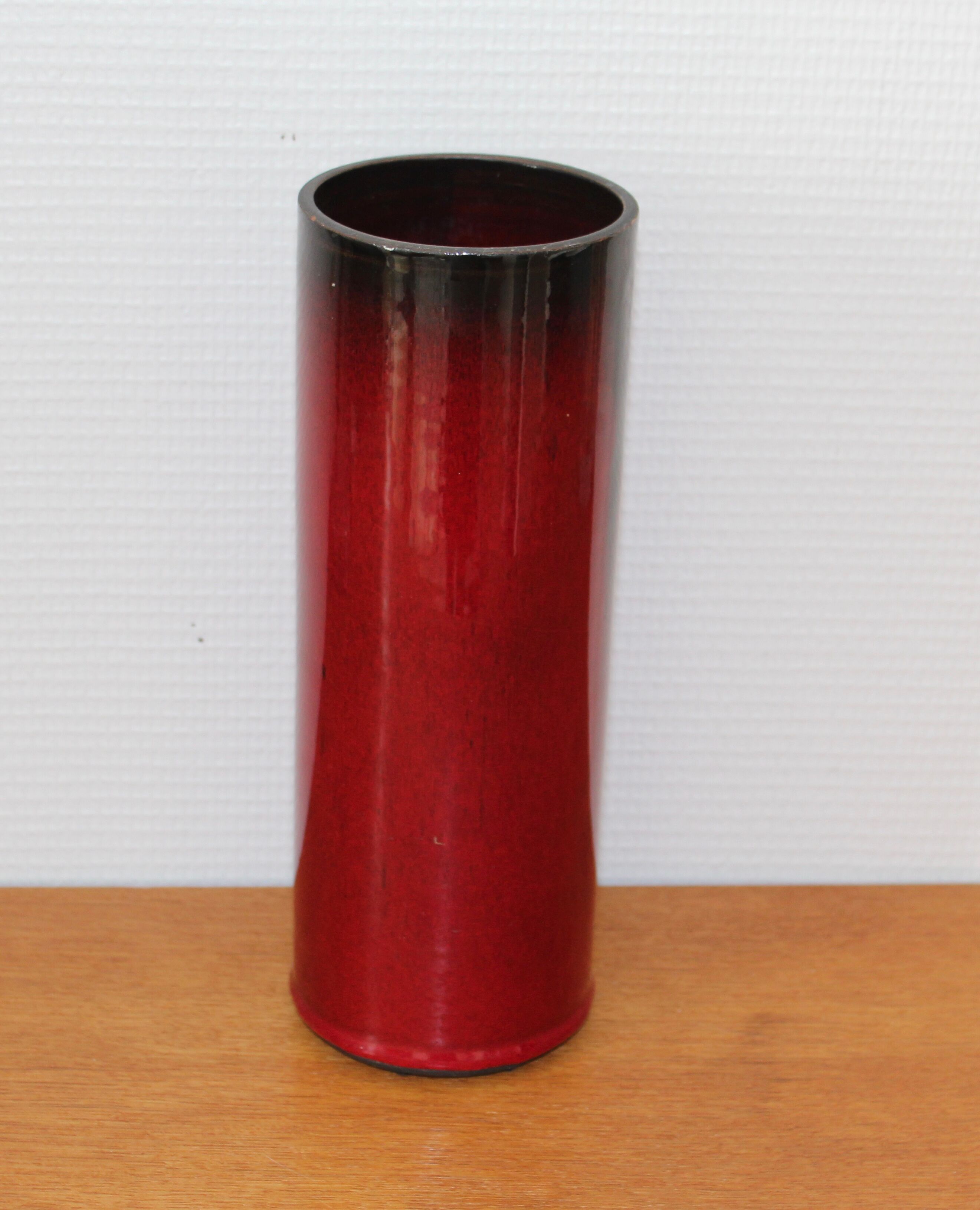 Red ceramic vase 1950