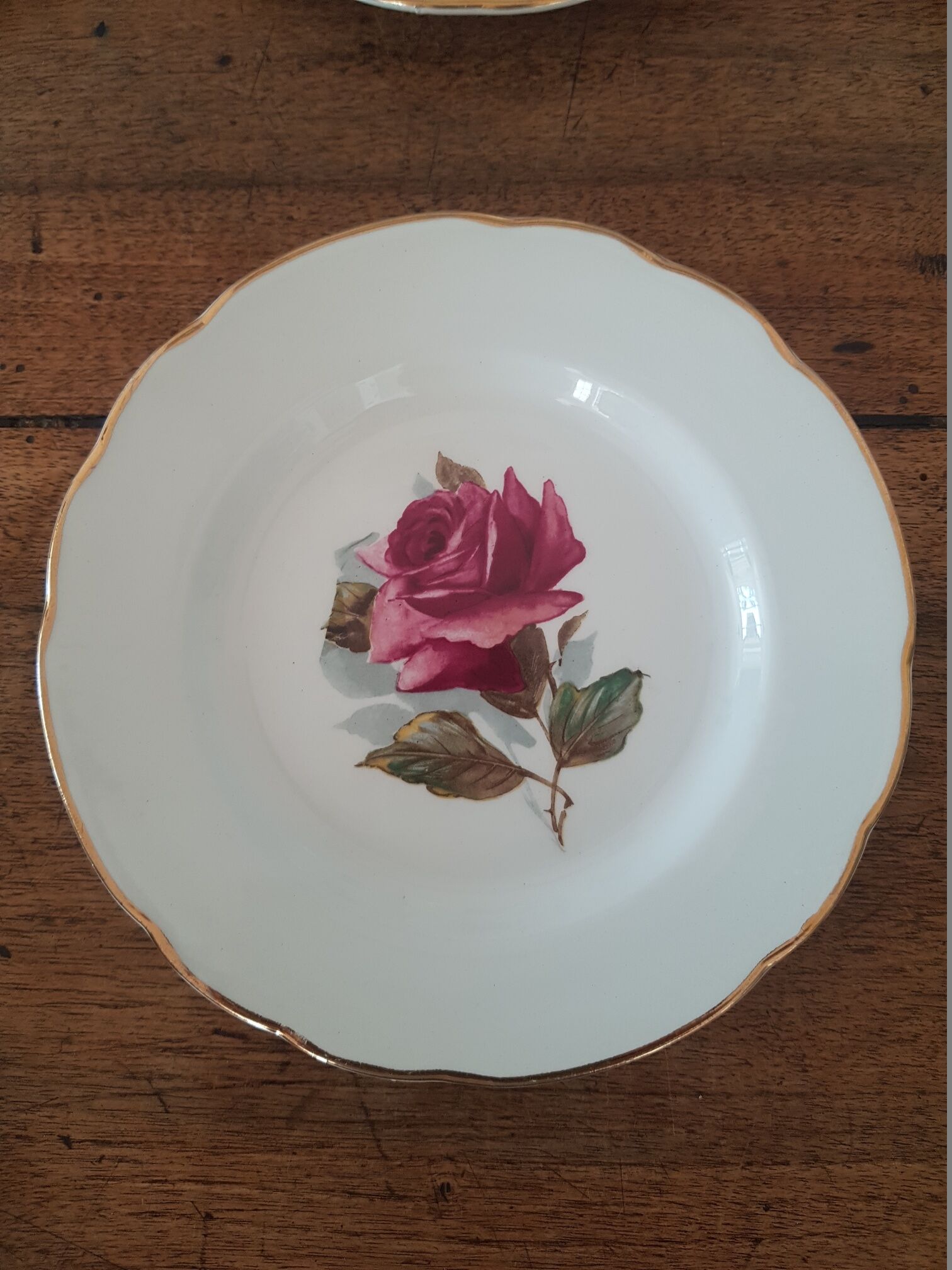 12 Gien Chambord flower dessert plates