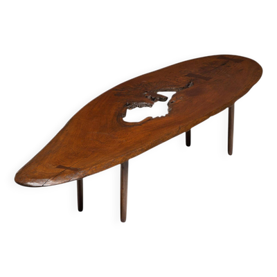 Table basse moderne organique avec vide naturel, France, milieu du 20e siècle