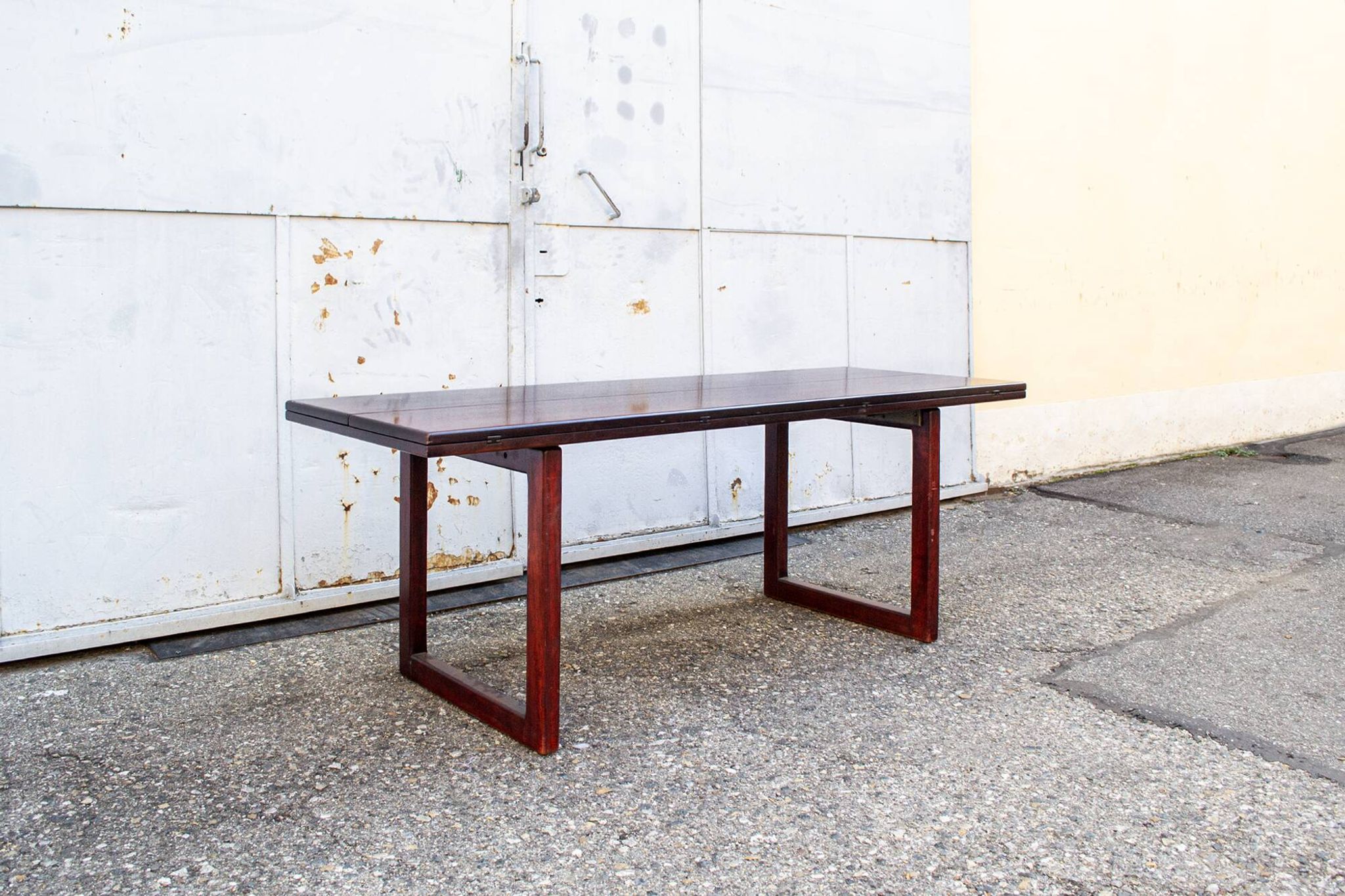 Model SC/66 extendable table by Claudio Salocchi for Luigi Sormani, Italy, 1965
