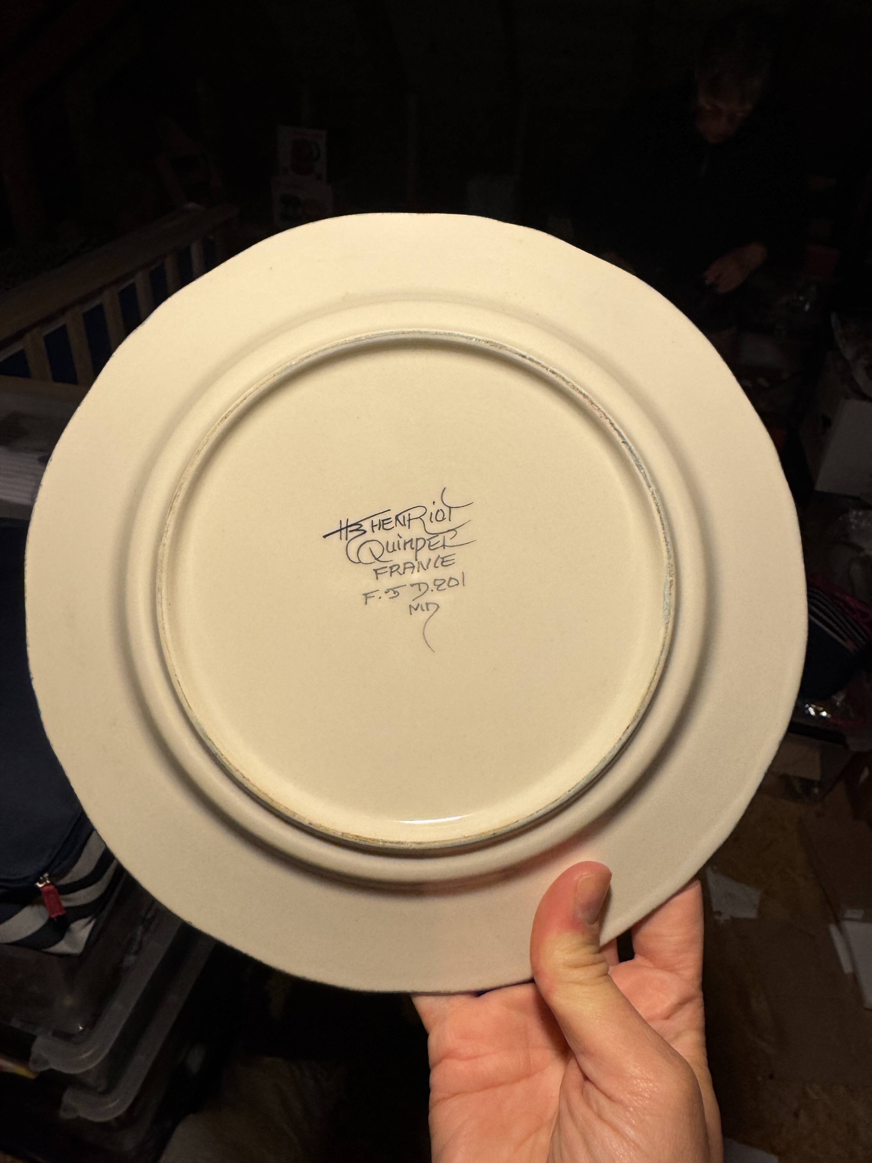 HB Henriot Quimper faience plate - Hand-painted Breton decoration - Vintage