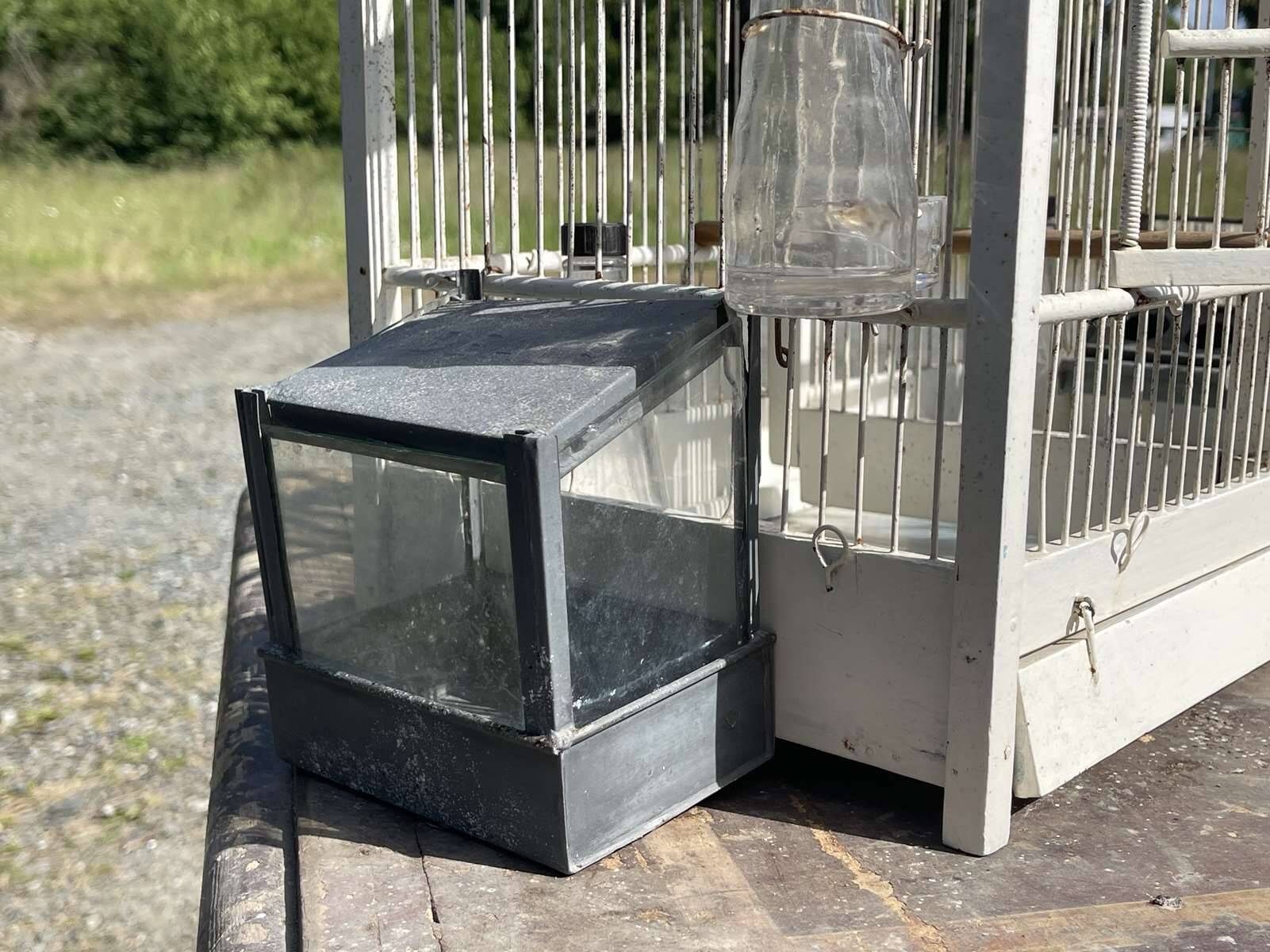 1950s wooden and metal birdcage with period accessories