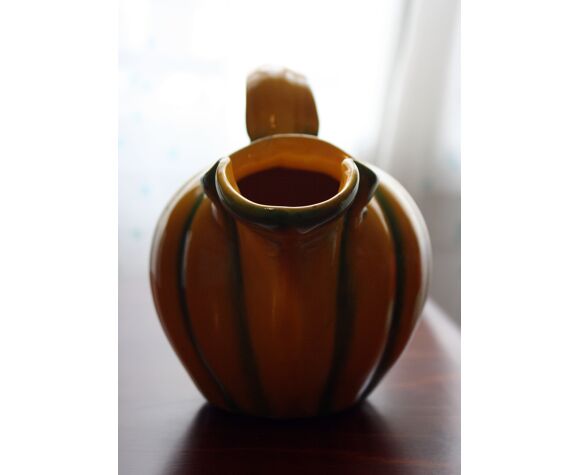 Pitcher Melon in earthenware