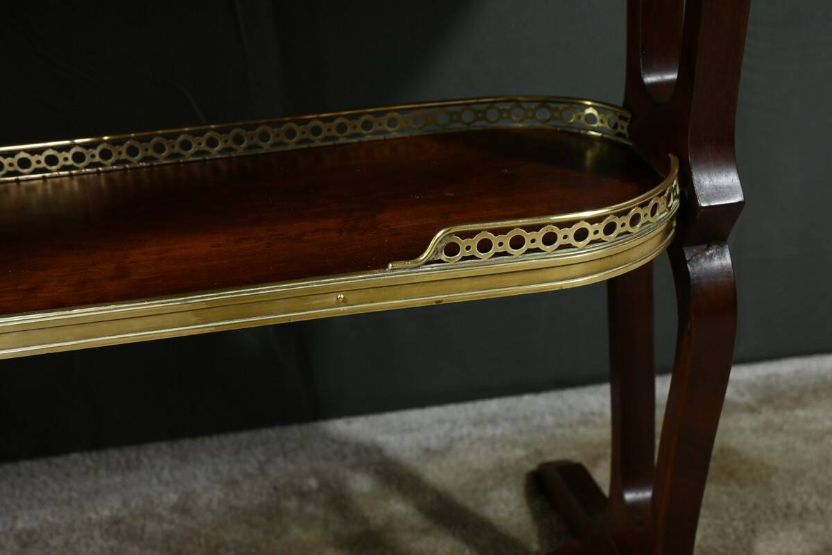 Kidney Table in Speckled Mahogany, stamped “L'escalier de Cristal” – Late 19th Century