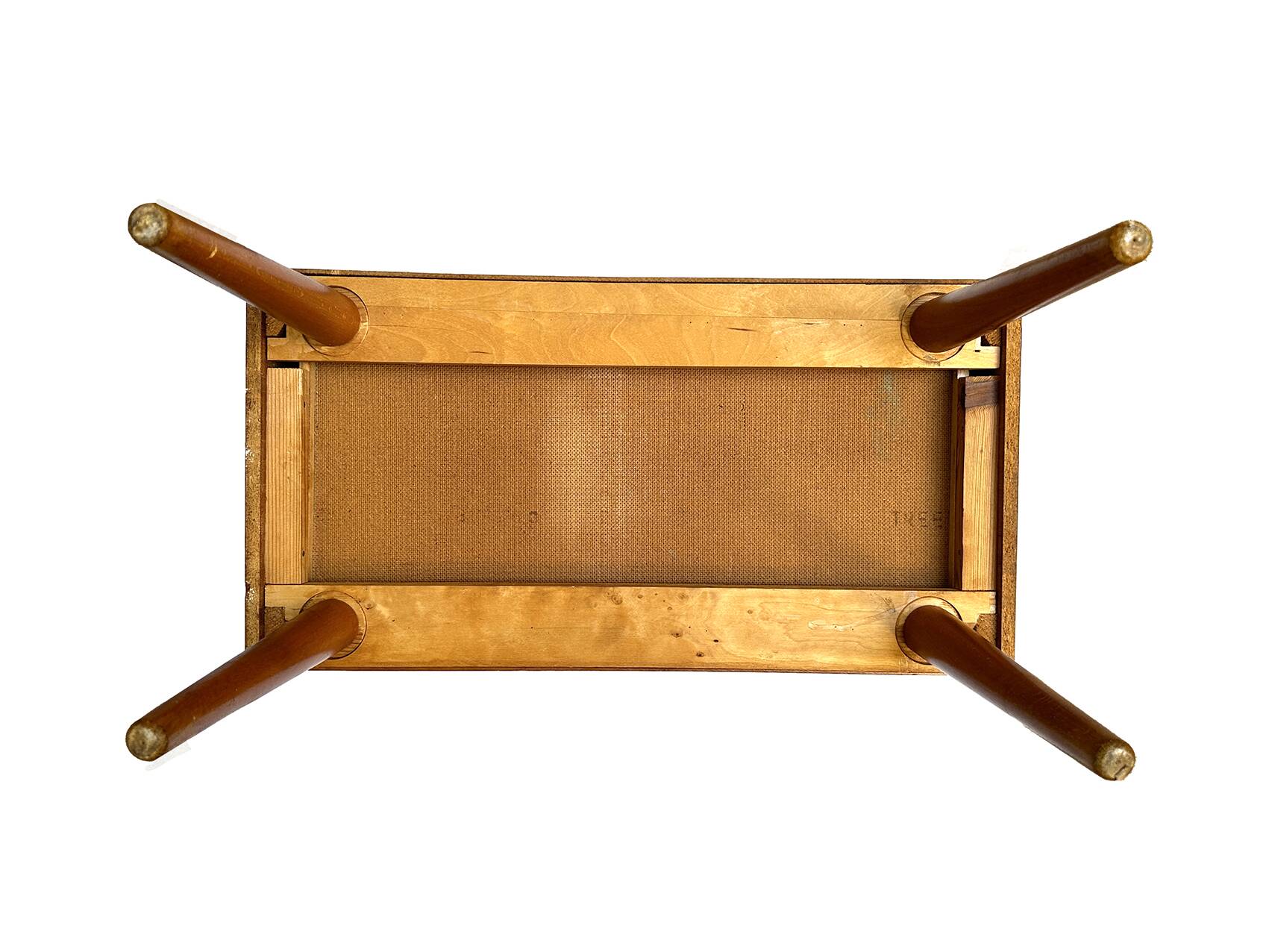 Small Danish chest with 3 drawers in teak finer