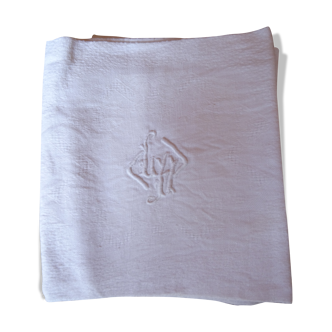 Set of 7 monogrammed napkins