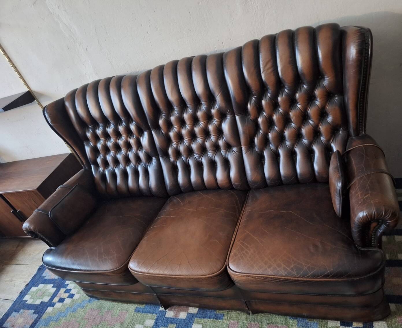 Chesterfield 3-seater chestnut coloured leather sofa