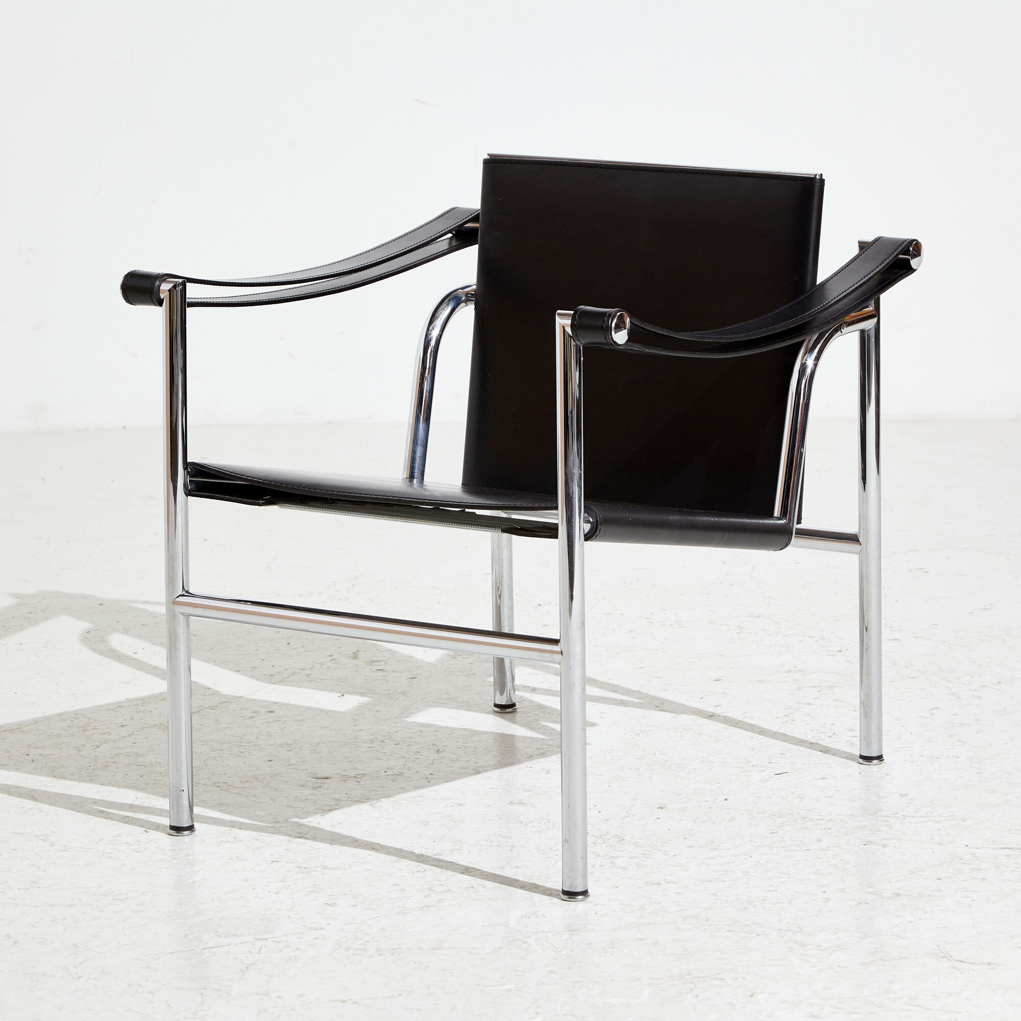 Lc1 leather armchair by le corbusier for cassina