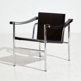 Lc1 leather armchair by le corbusier for cassina