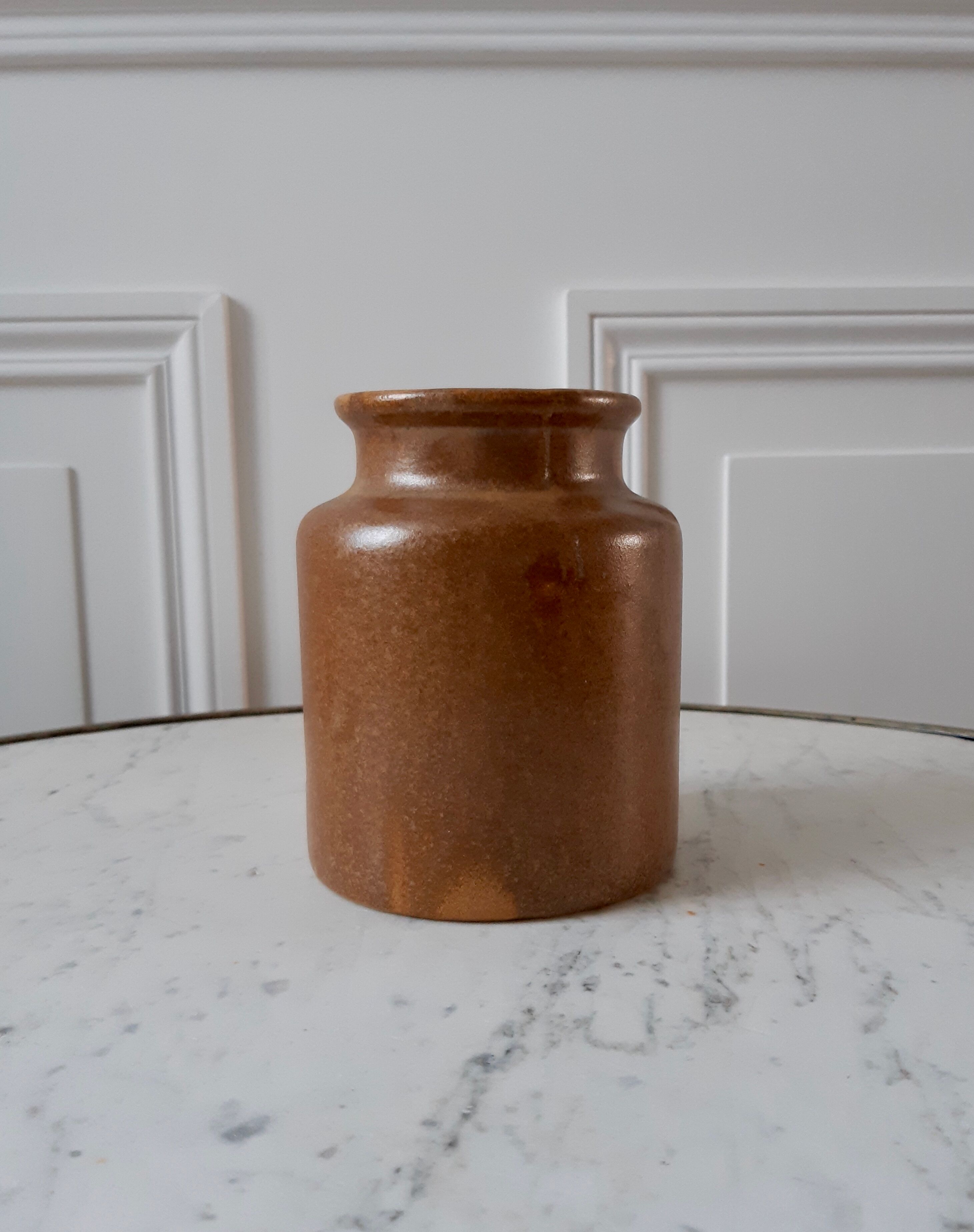 Pot en grès vintage