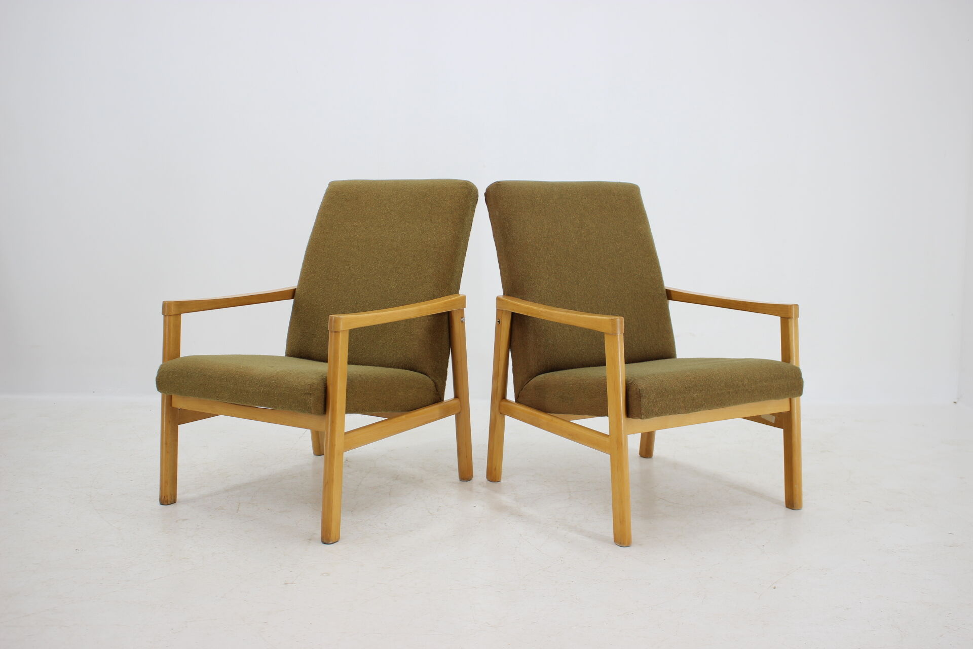 1960s Pair of Beech Armchairs, Czechoslovakia