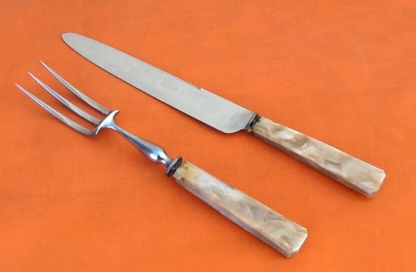 1930s Sauzedde salad and leg cutlery
