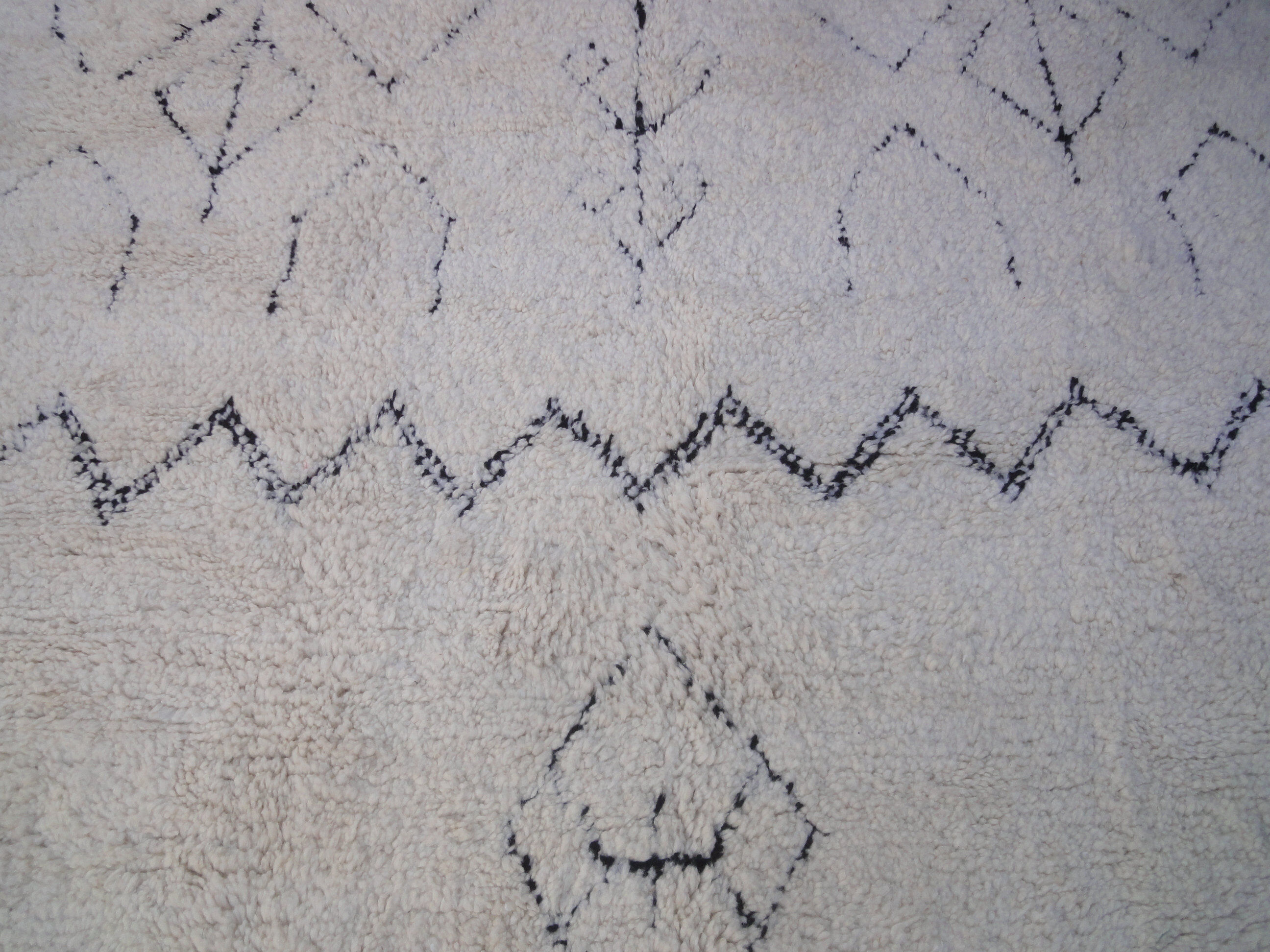 Carpet beni ourain 345 x 255 cm