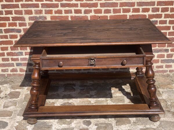 Table de changeur en noyer travail Suisse XIX éme siècle