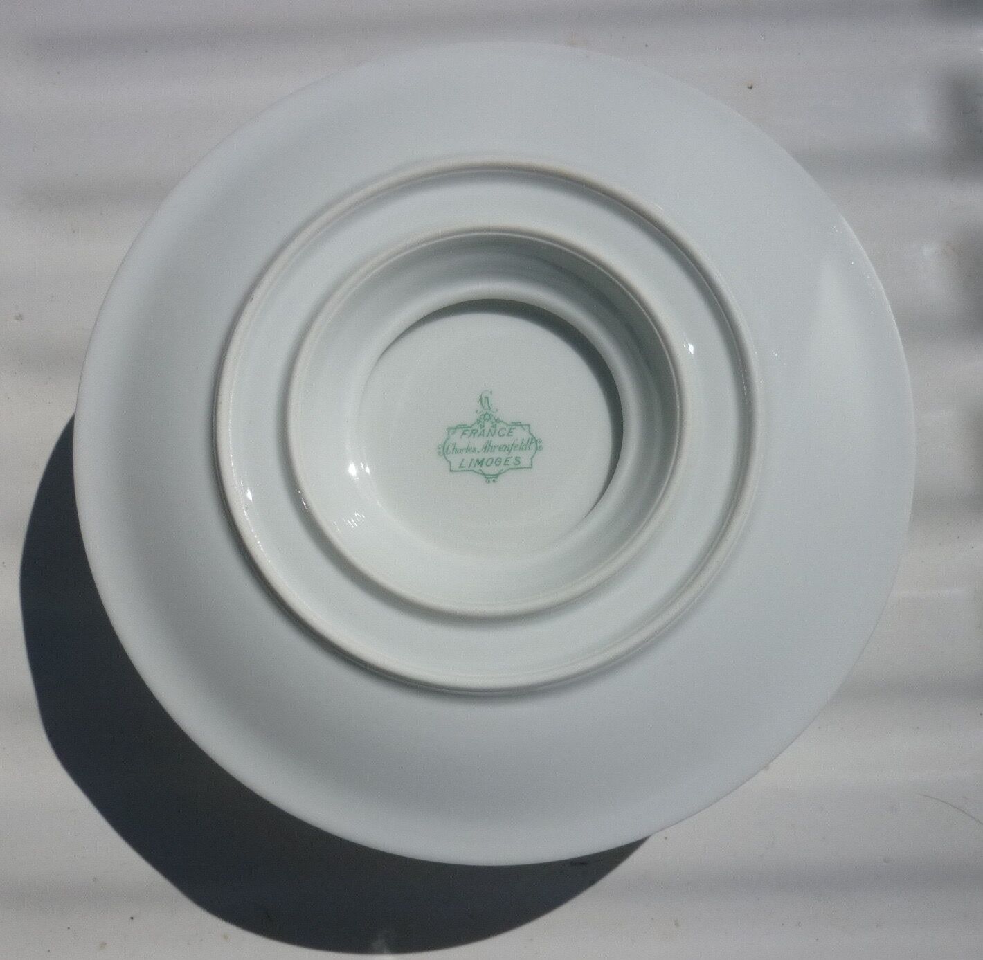 4-2021-11 Saucière porcelain Limoges Charles Ahrenfeldt