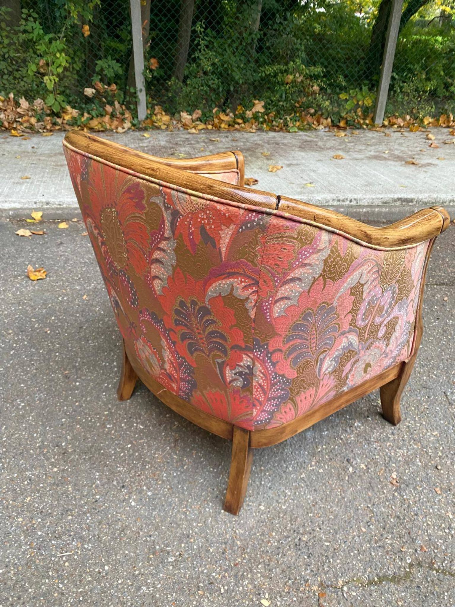 Solid wood and fabric club chair with footrest