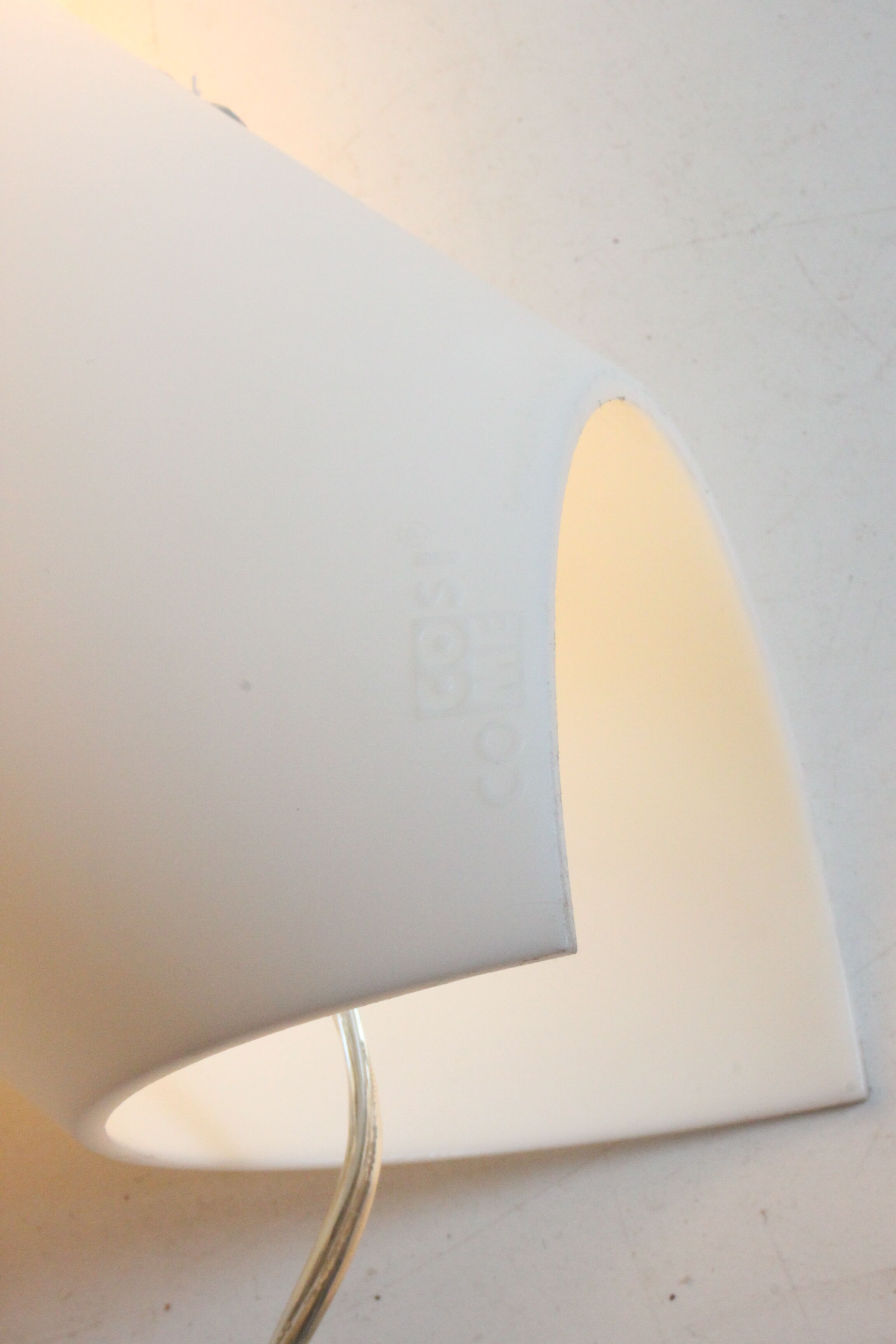 Lampe Model X Protocole Paris