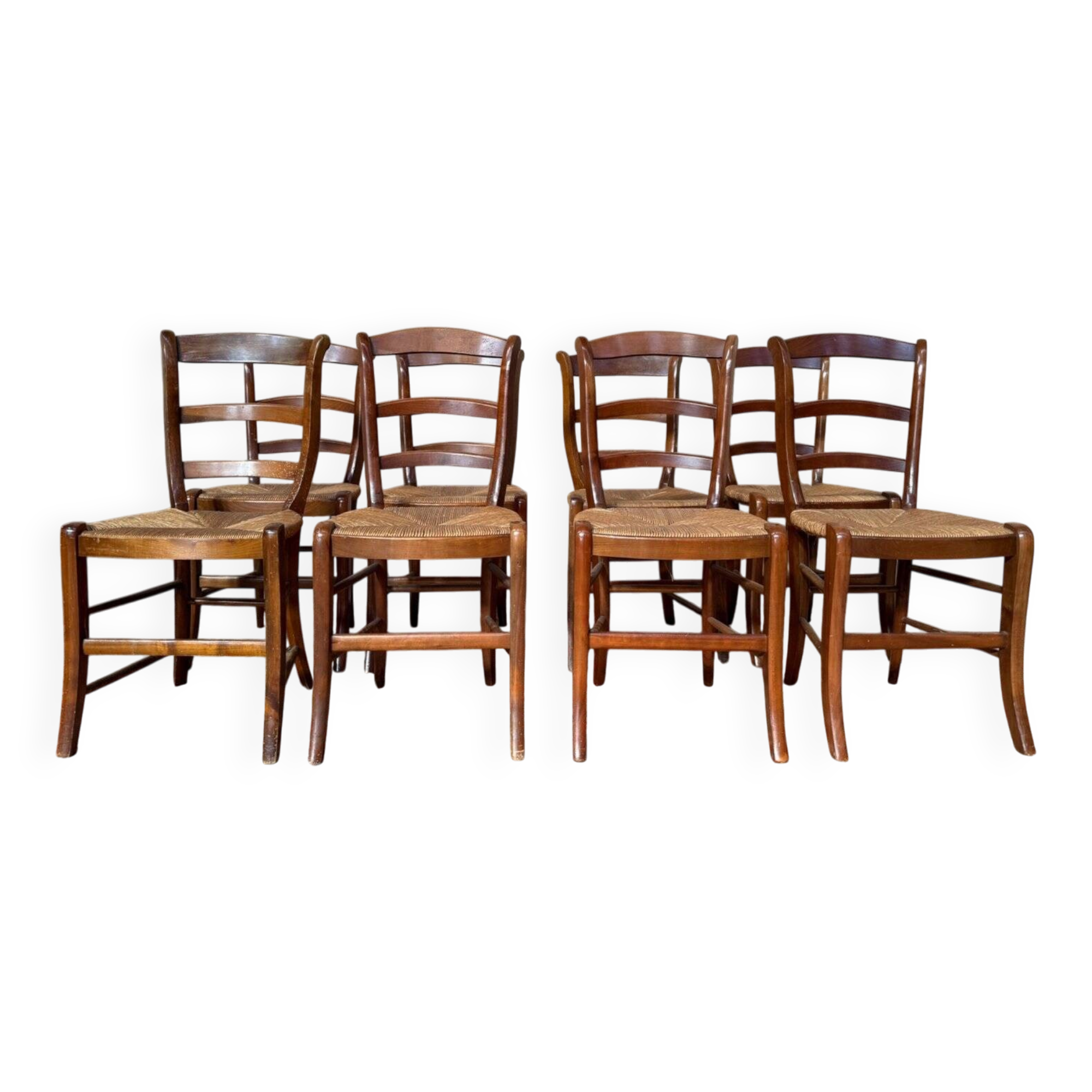 Set of 8 rustic chairs in Louis XV style – Fruitwood, straw seats.