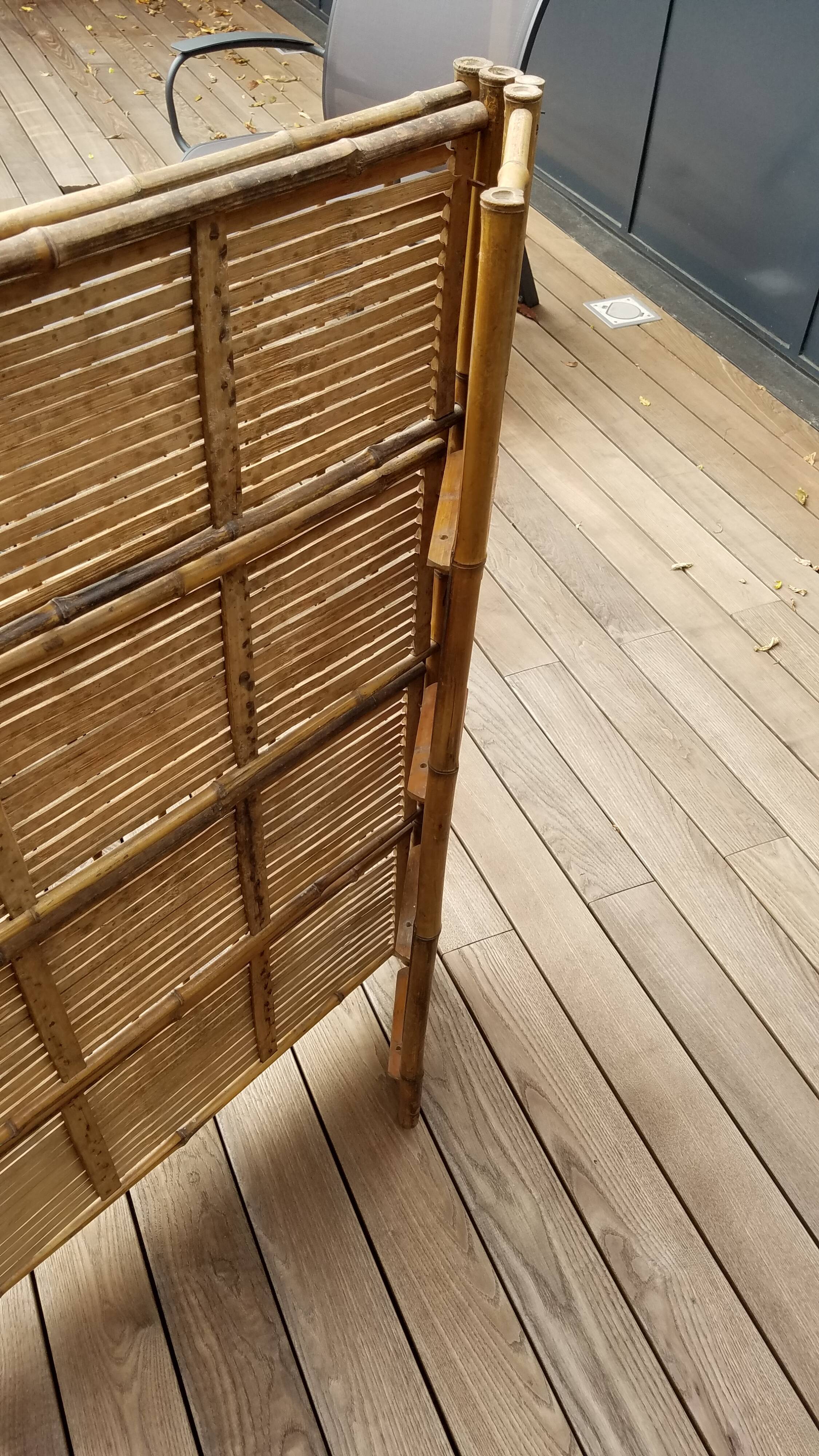 Bamboo shelf, foldable