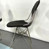 Mid-century Modern Set of four DKR Bikini Chairs by Charles Eames