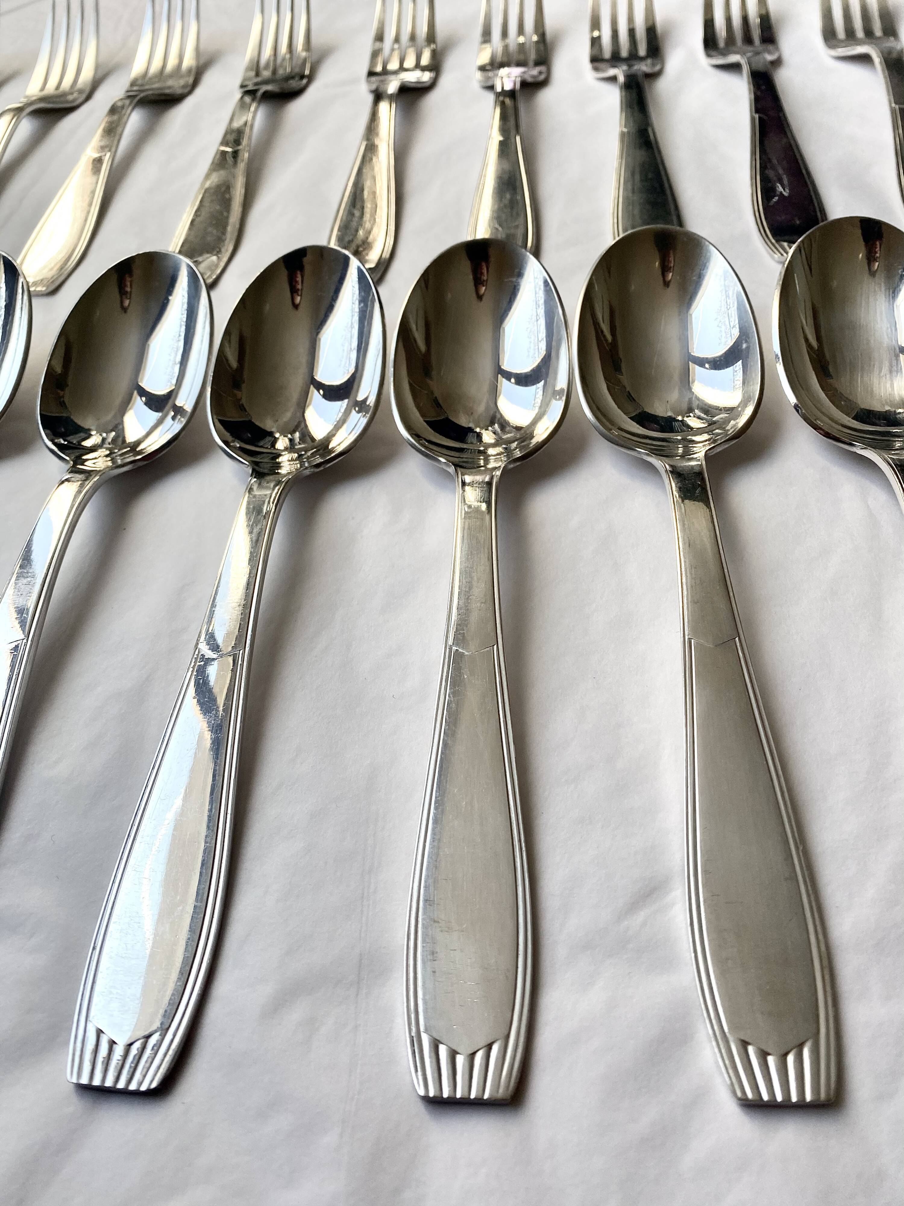 Christofle cutlery set - 11 fourchettes de table et 11 cuillères à soupe - Art déco - Métal argenté