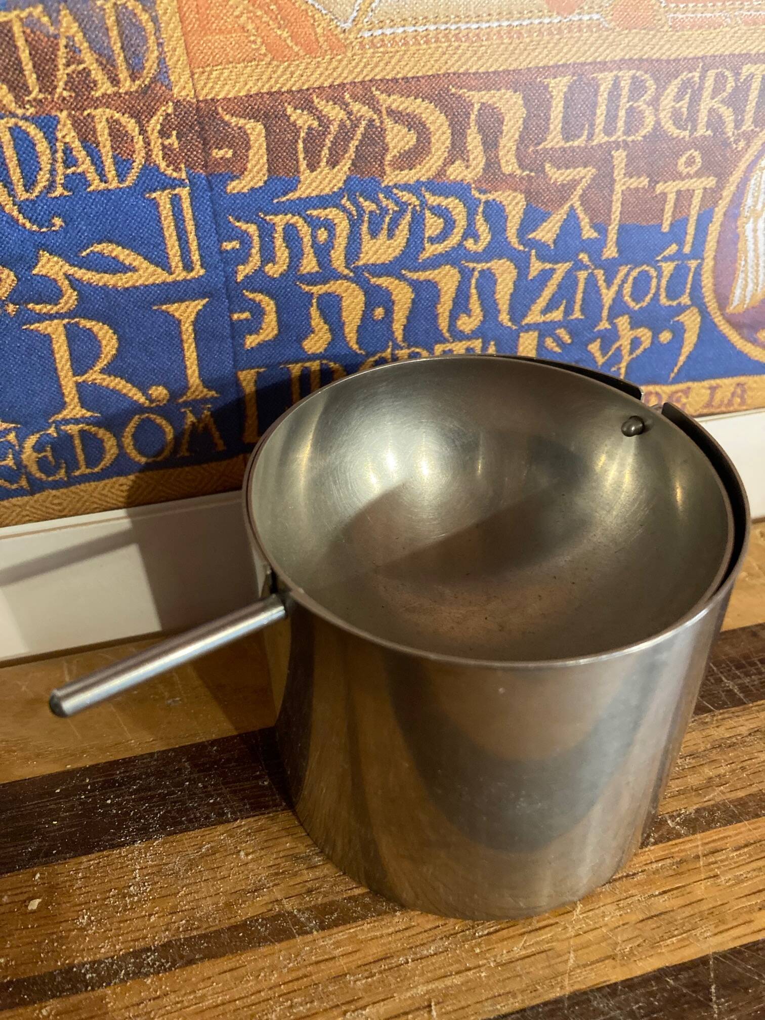 Cendrier minimalist rotatif en inox 18/8 design Jacobsen Stelton Denmark 19