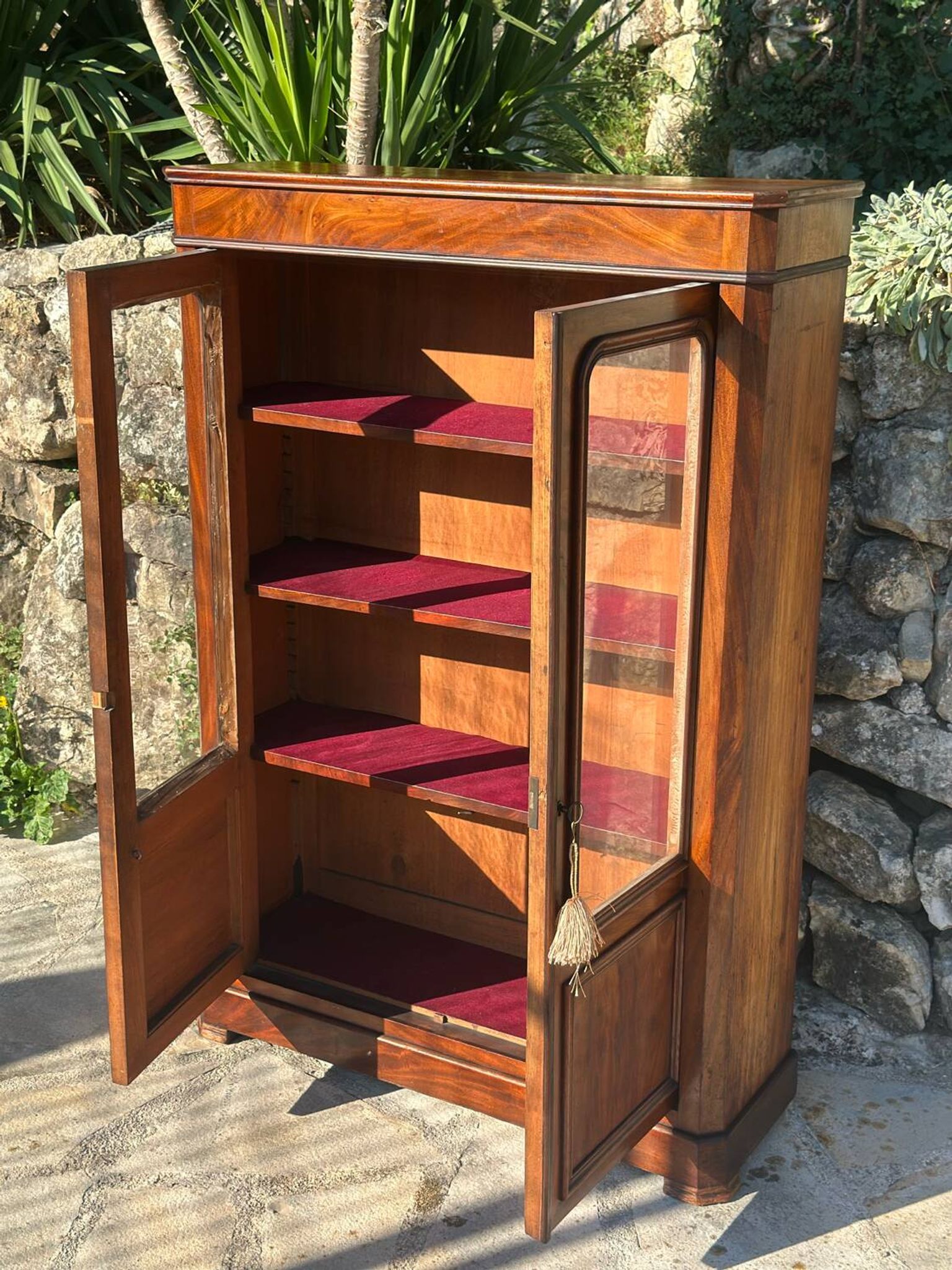 Vitrine /Bibliotheque en Acajou Époque XIX siècle.