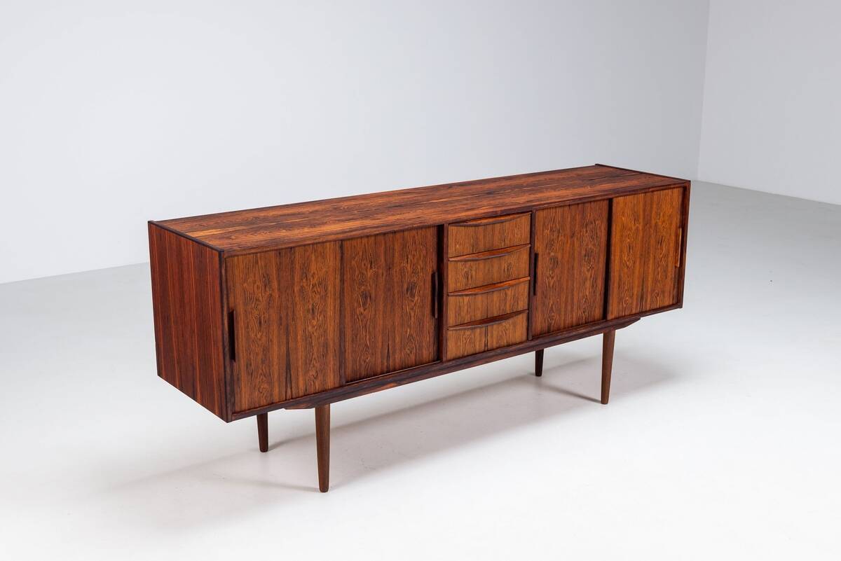 Scandinavian symmetric sideboard in rosewood Denmark 1960