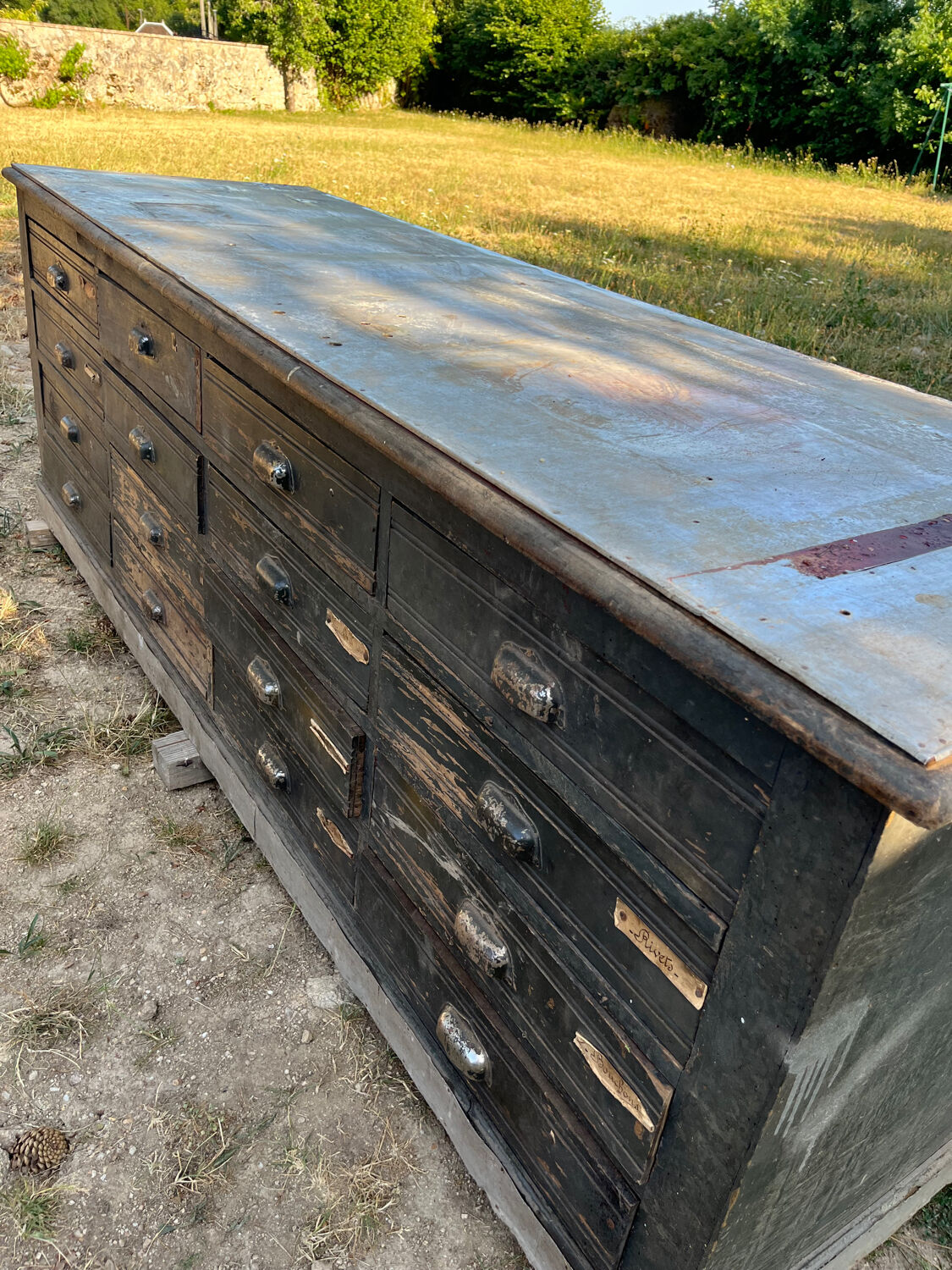 Meuble de métier à tiroirs