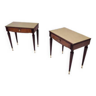 Paire de tables de nuit en hêtre et noyer noirci Attr. à Paolo Buffa, Italie