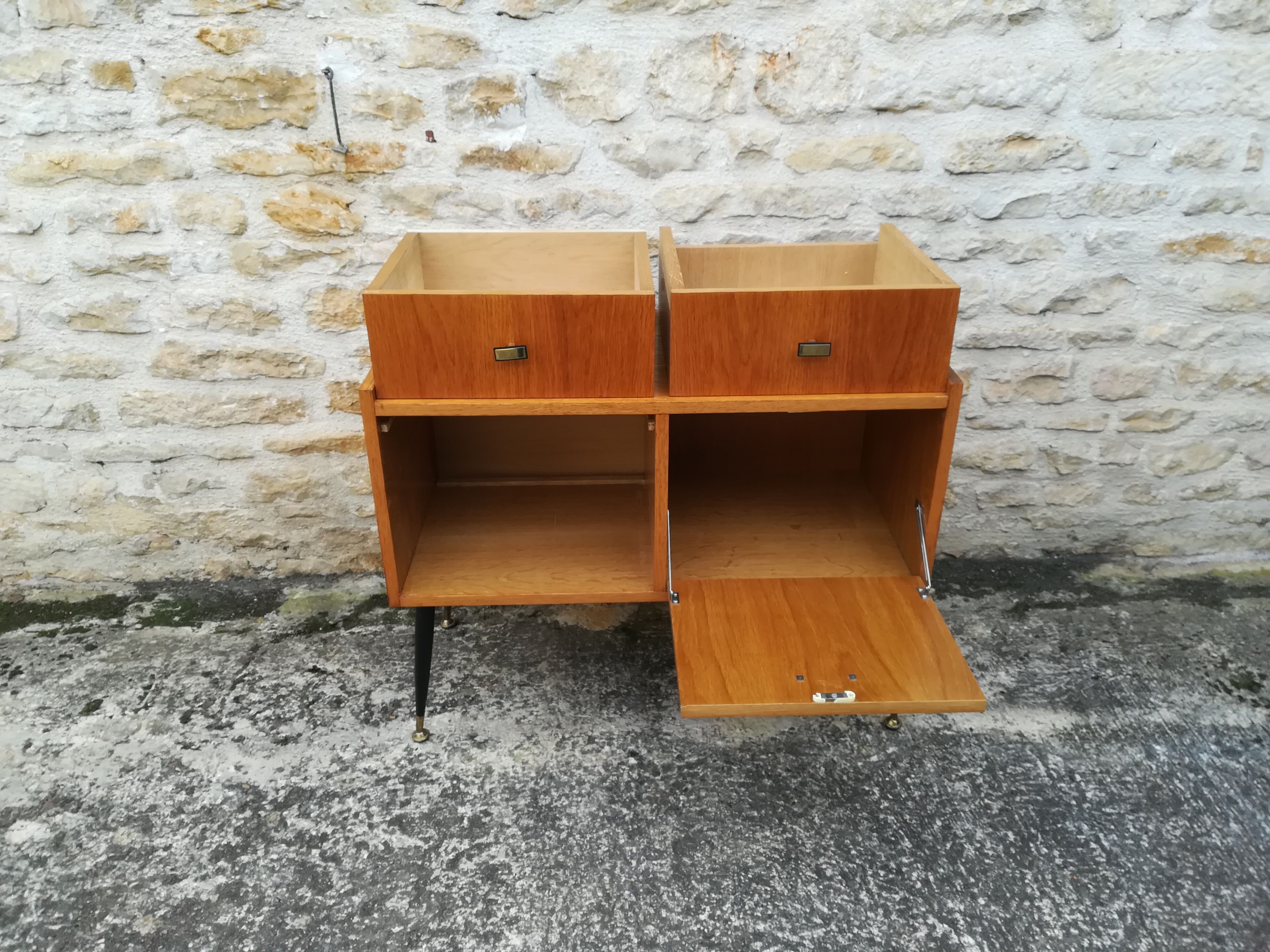 Vintage entrance furniture