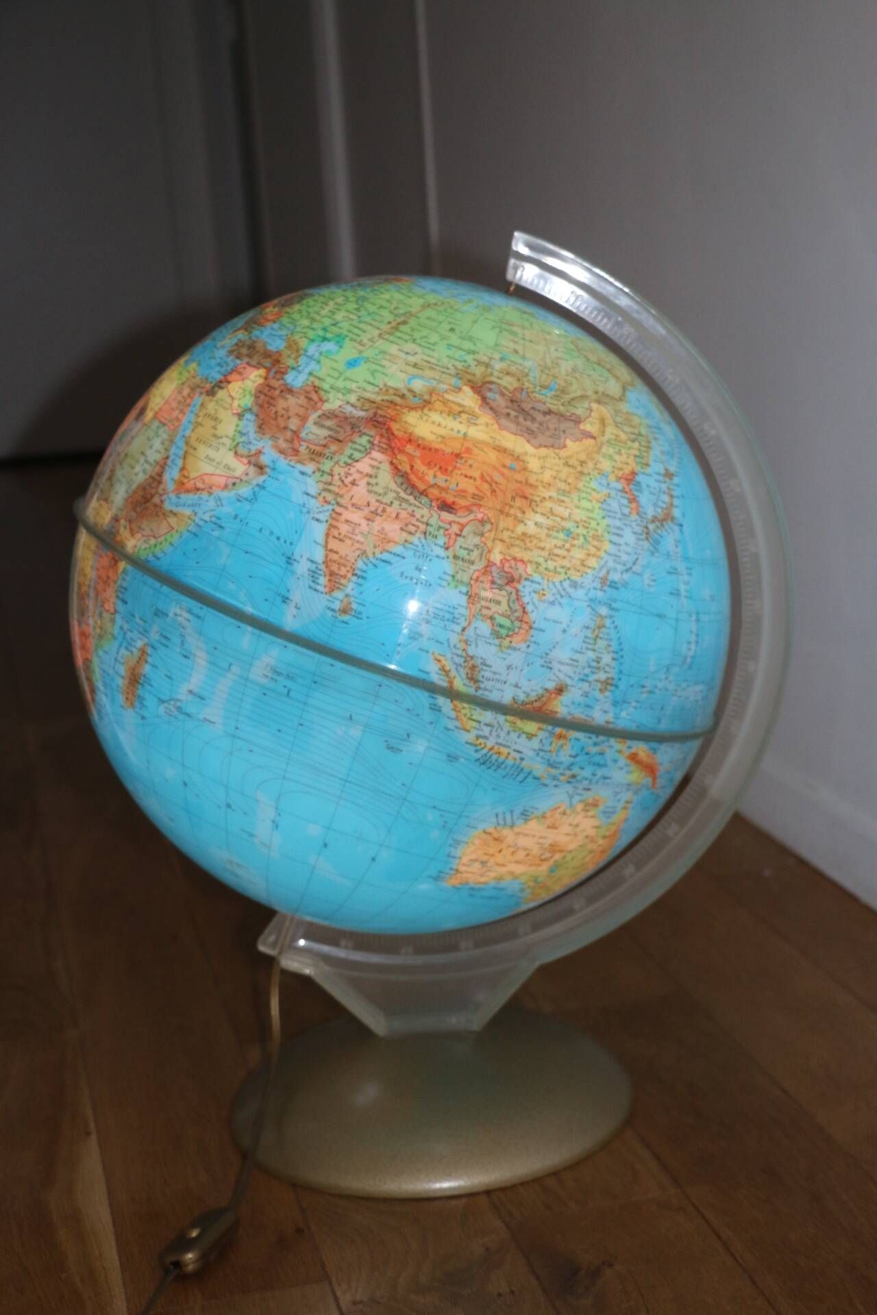 XXL Illuminated Globe Earth 1964