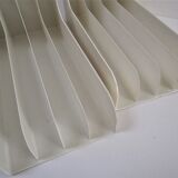 Pair of range white vinyl records vintage 70s