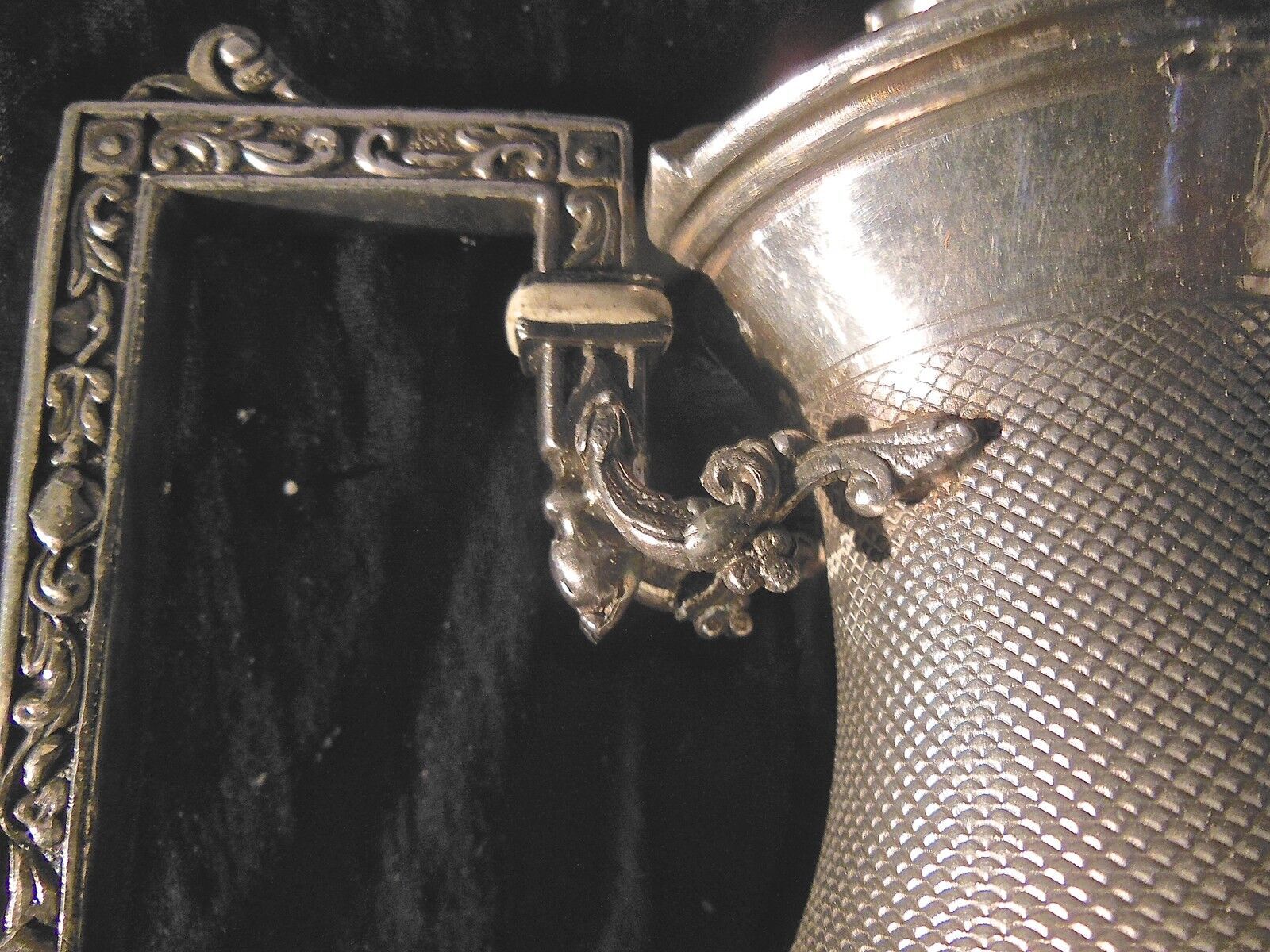 Teapot in silver metal hallmark 19 th century