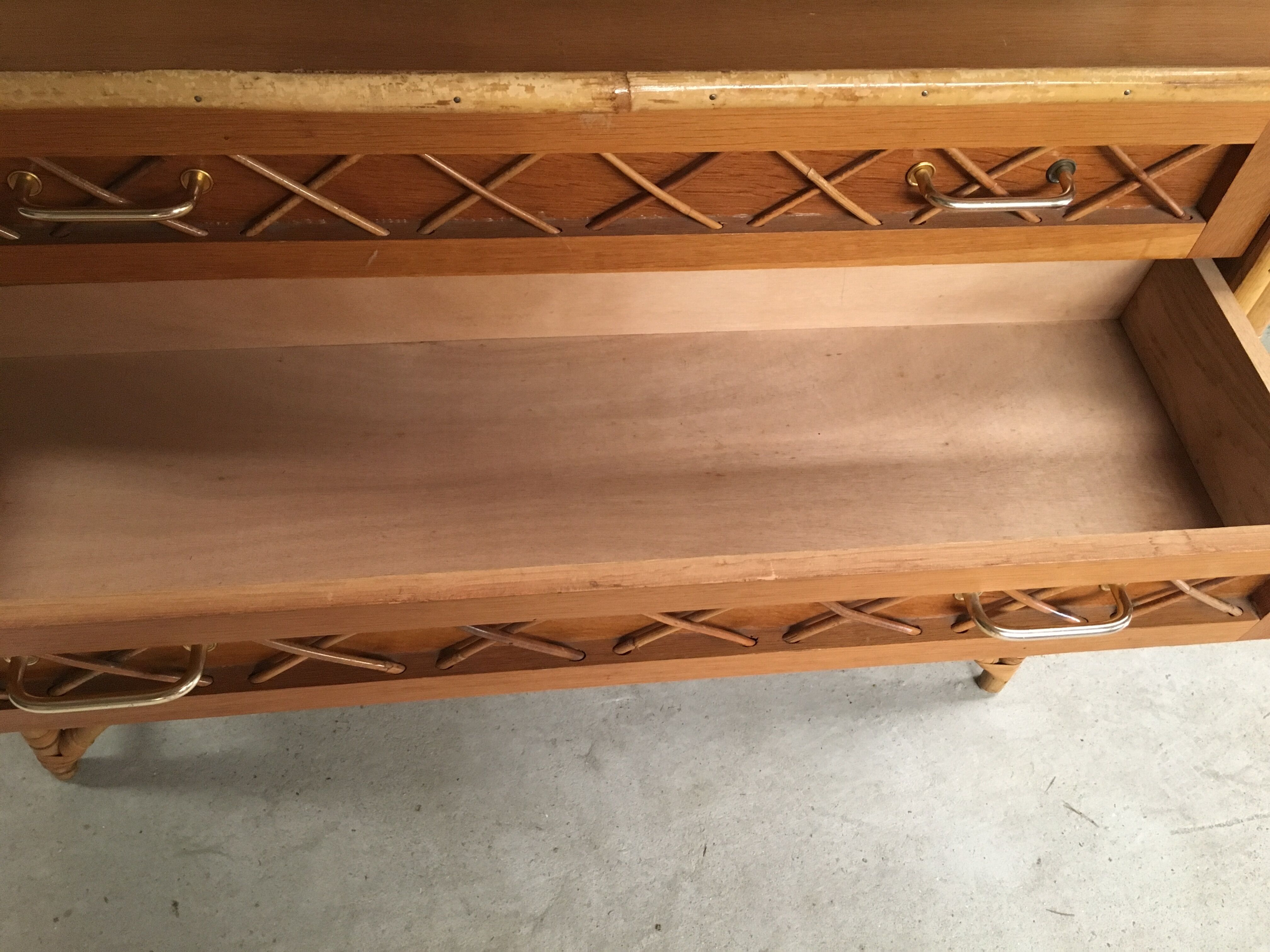 Rattan bookcase from the 60/70