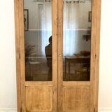Parisian display cabinet