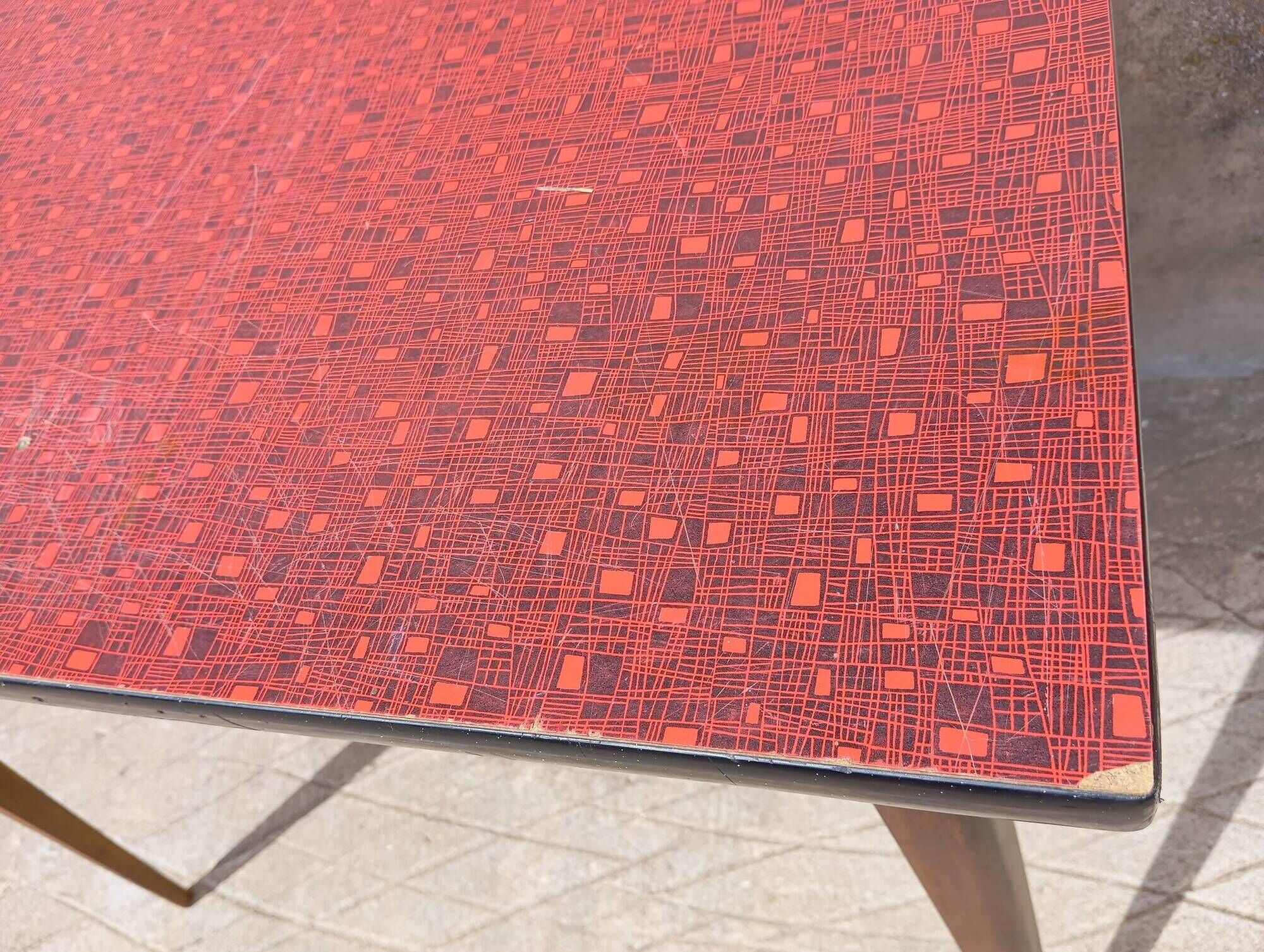 Formica table