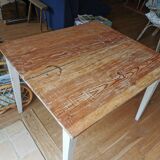 Farm table