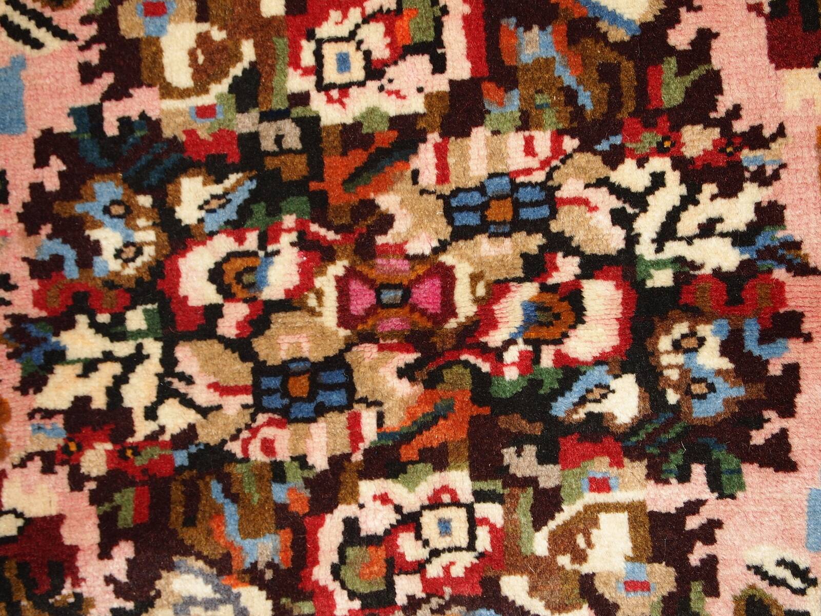 Tapis vintage fait main Bakhtiari persan 114cm x 152cm (1970s)